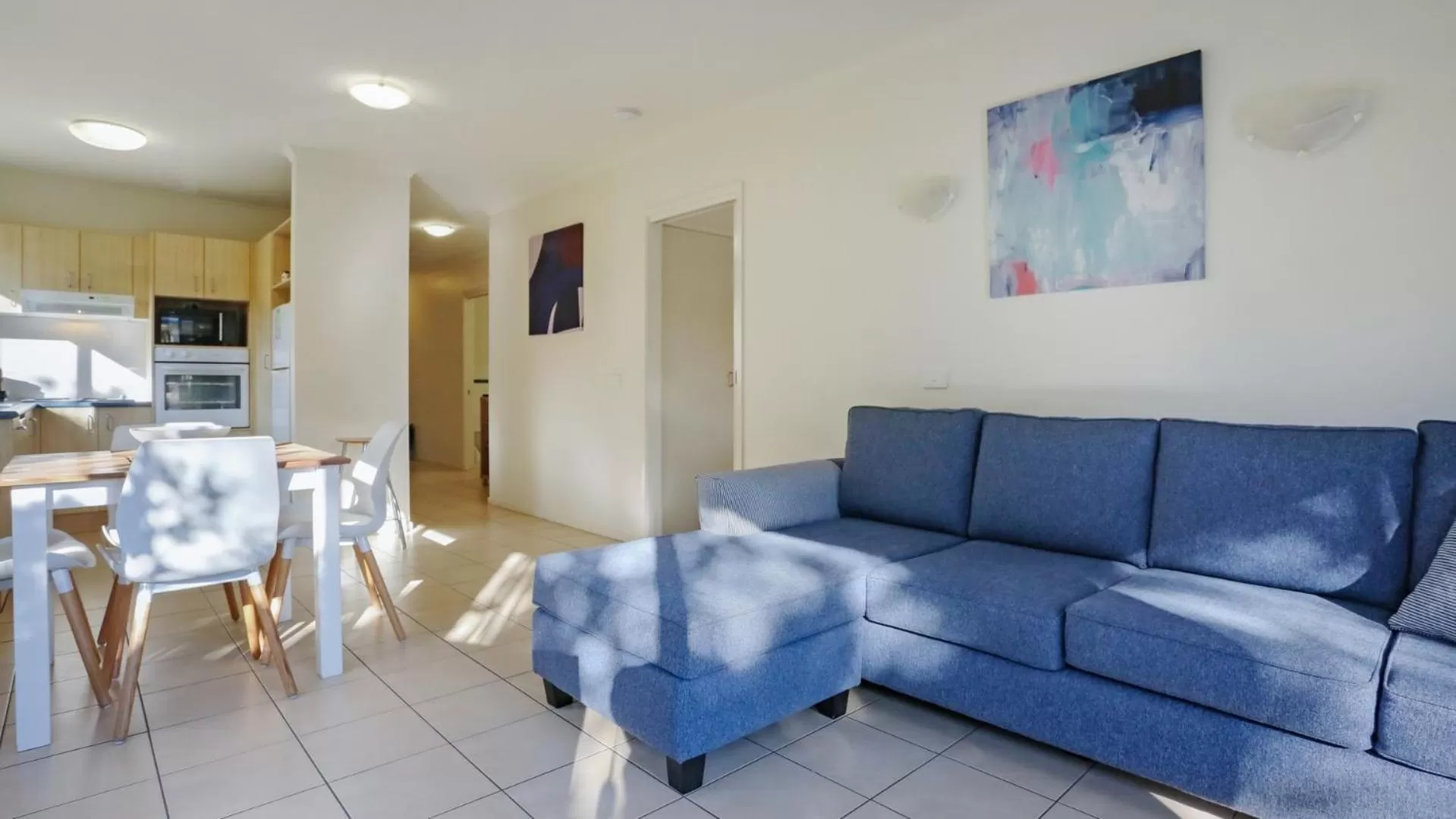 Living room in Sorrento Apartments Merimbula