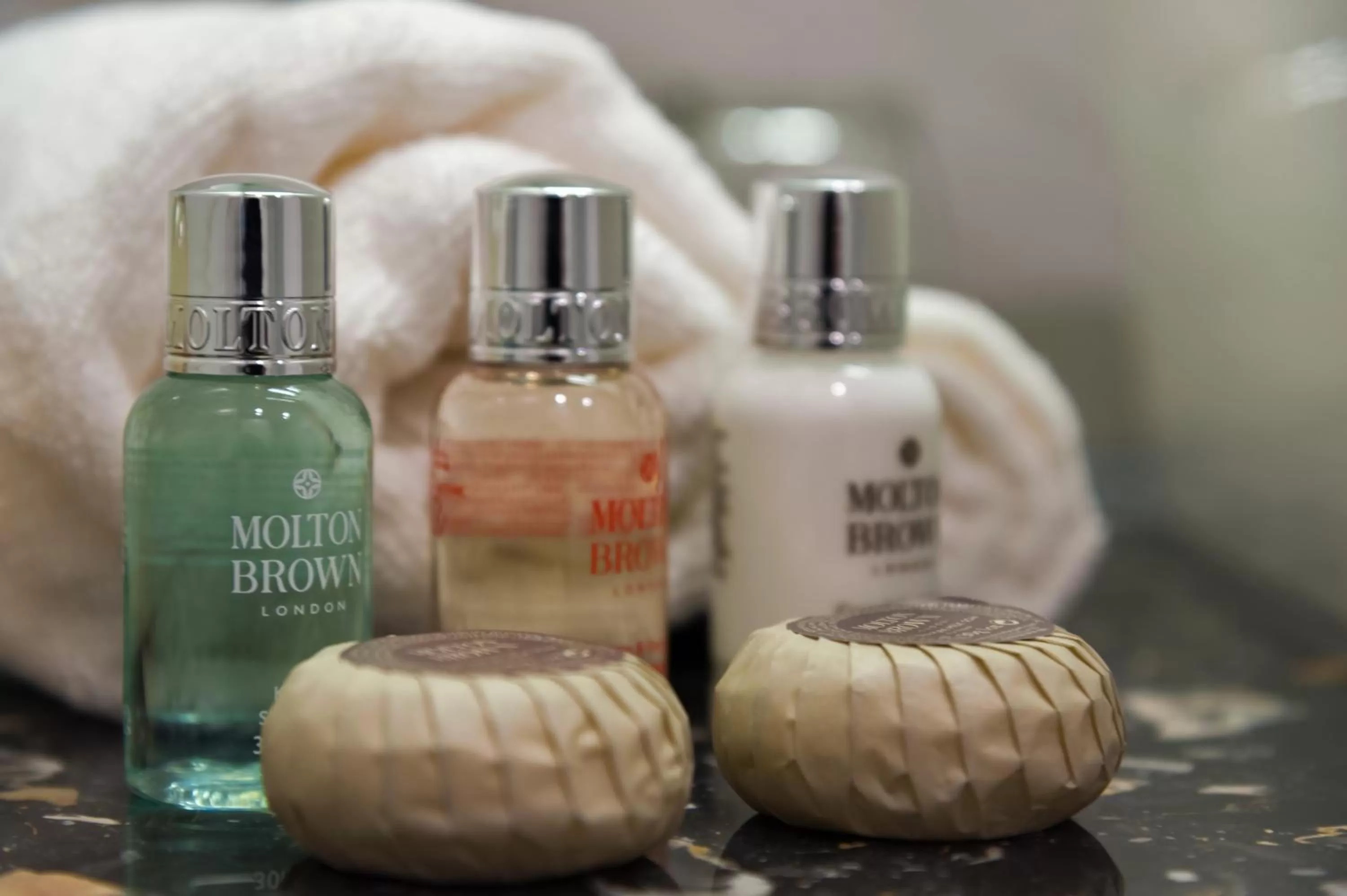 Bathroom in Residence by Vestibul Palace