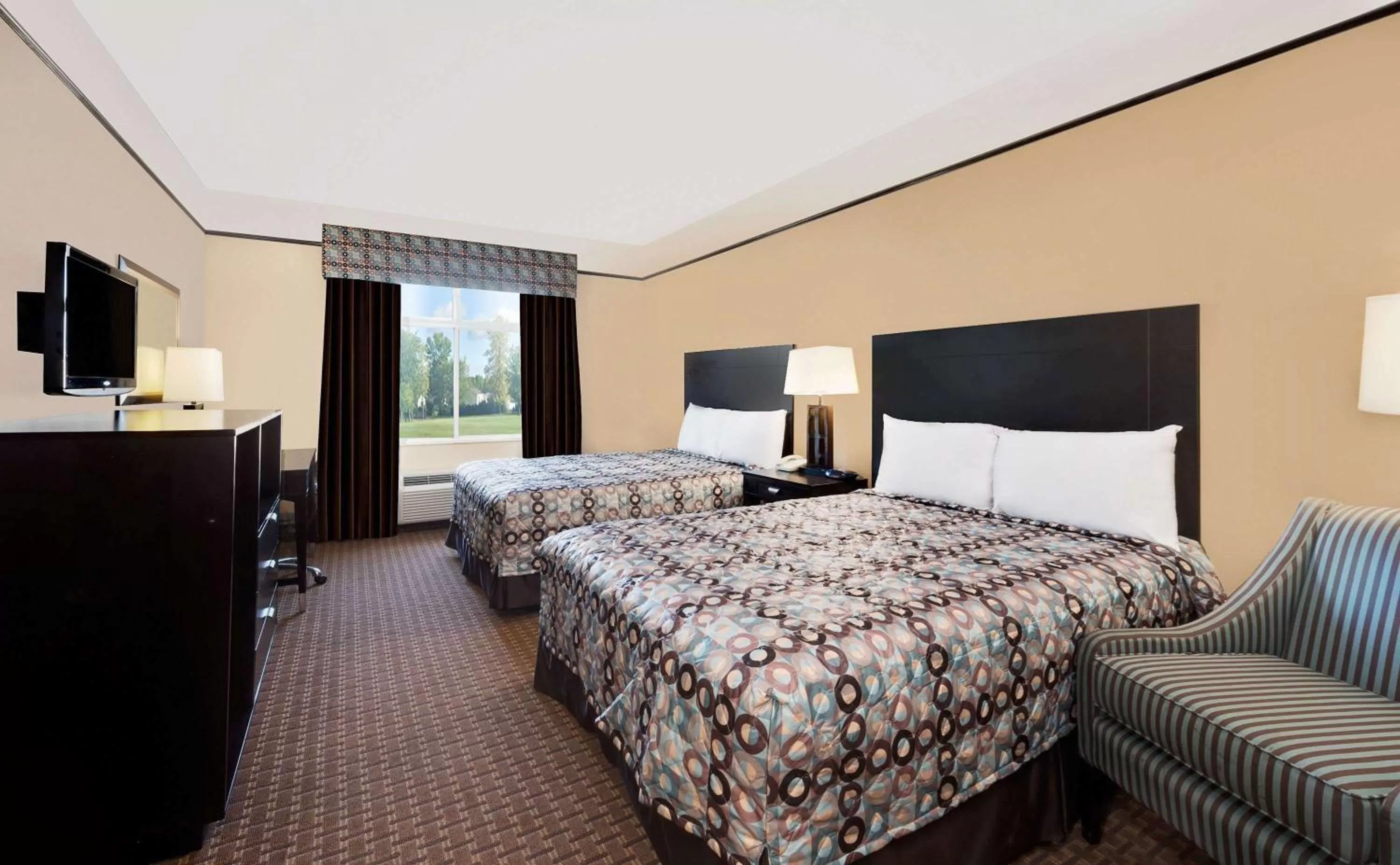 Photo of the whole room in Super 8 by Wyndham Odessa TX