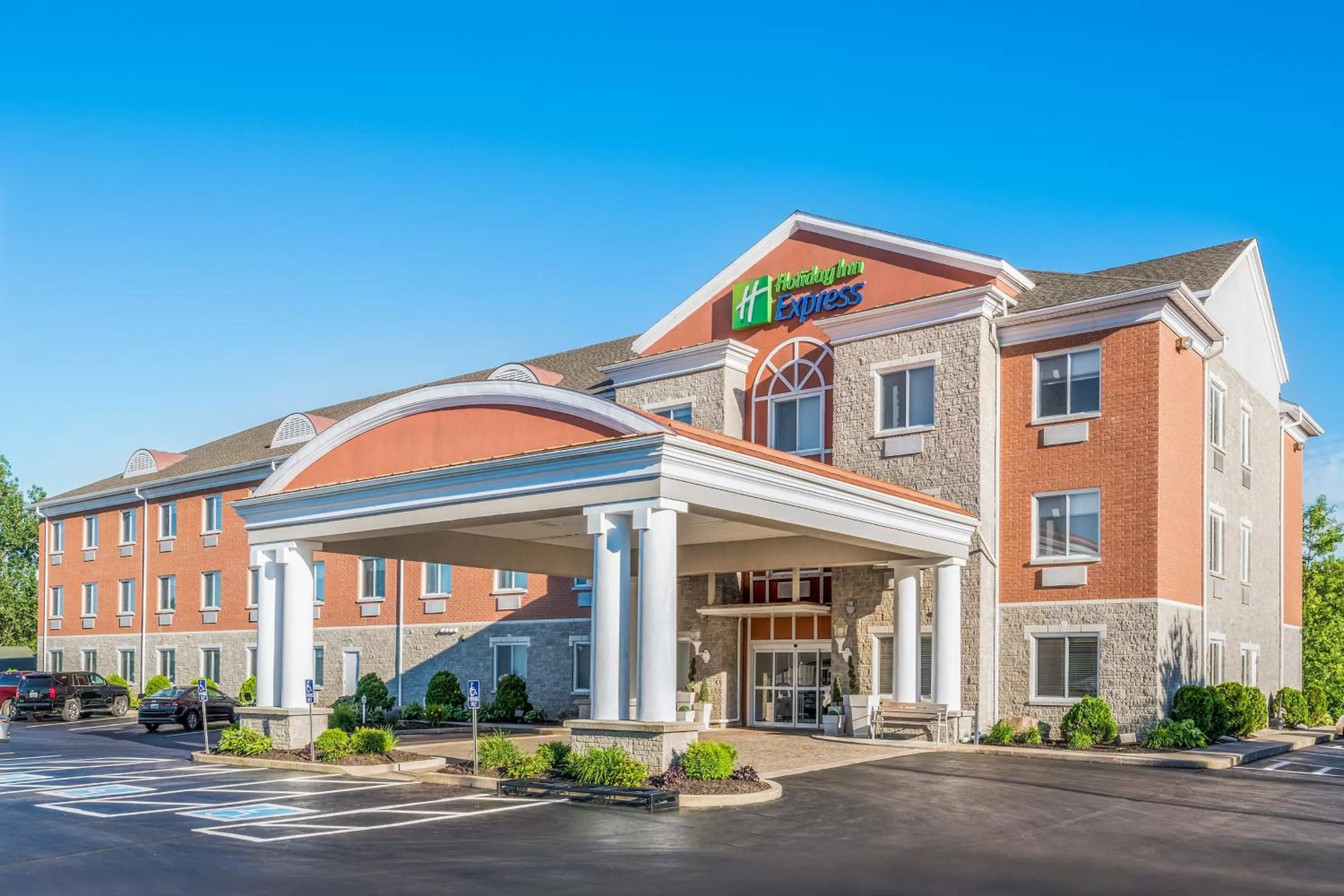Property building in Holiday Inn Express Hotel & Suites 1000 Islands - Gananoque by IHG