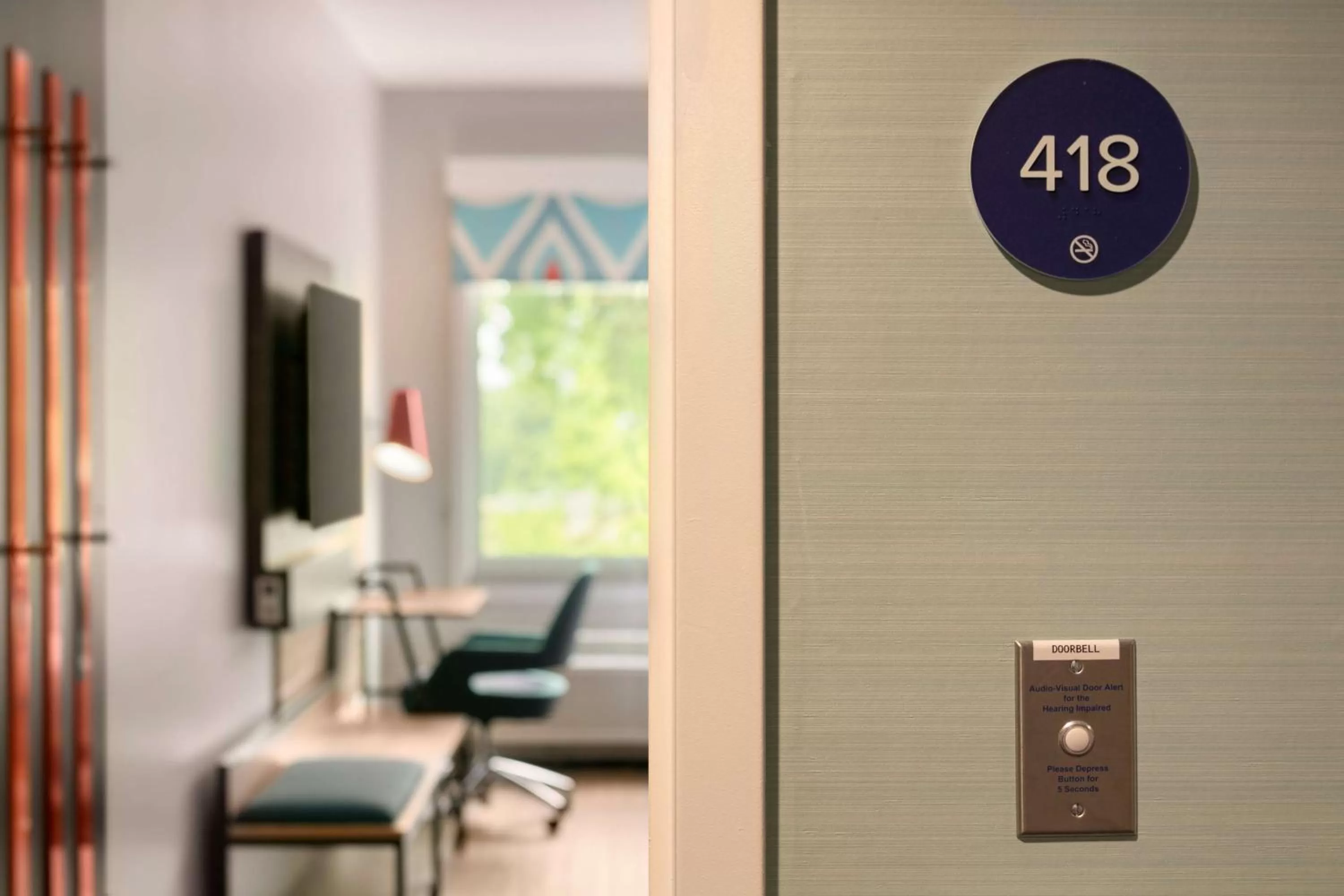 Bedroom in Tru By Hilton Easton