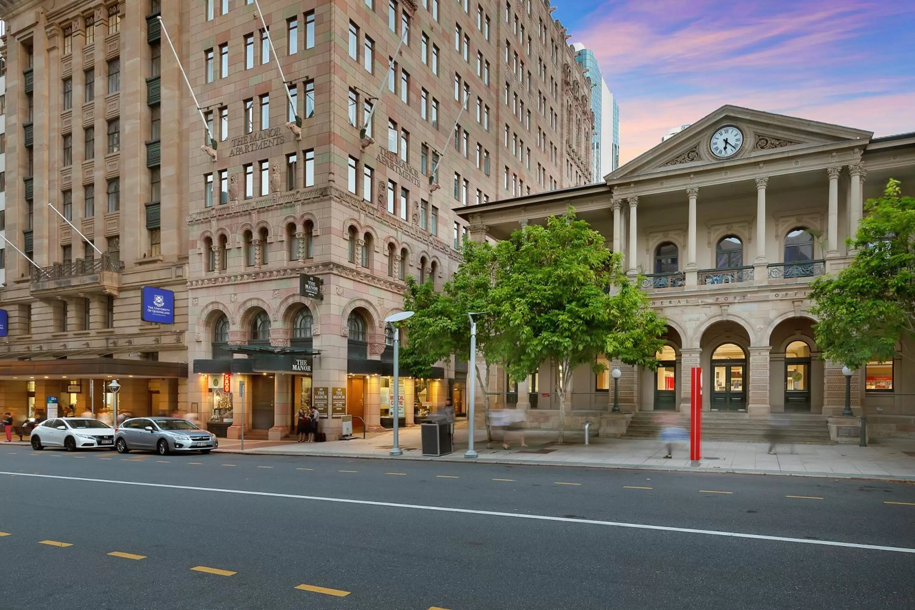 Property building in Manor Apartment Hotel