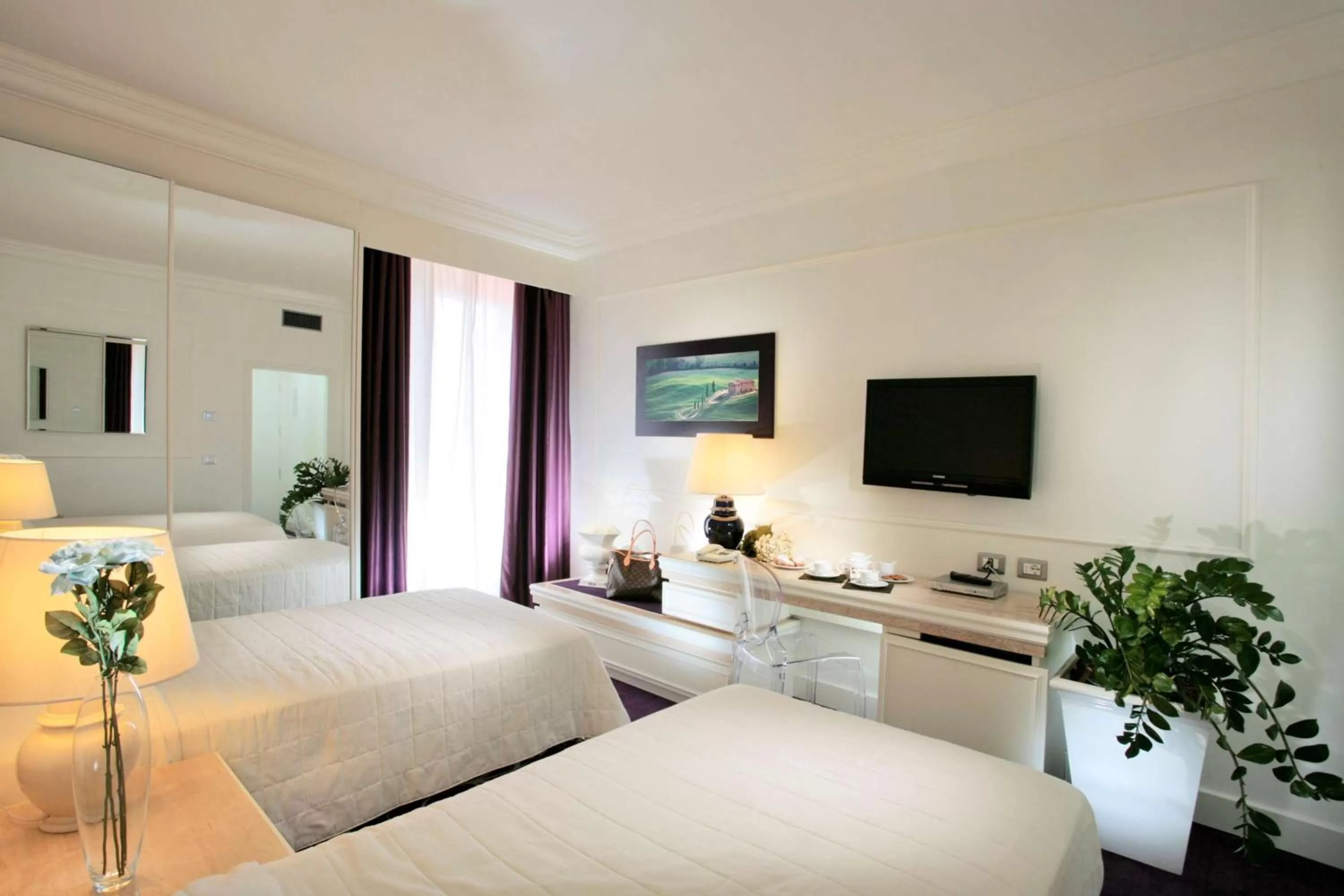 TV and multimedia, Bed in Etrusco Arezzo Hotel - Sure Hotel Collection by Best Western