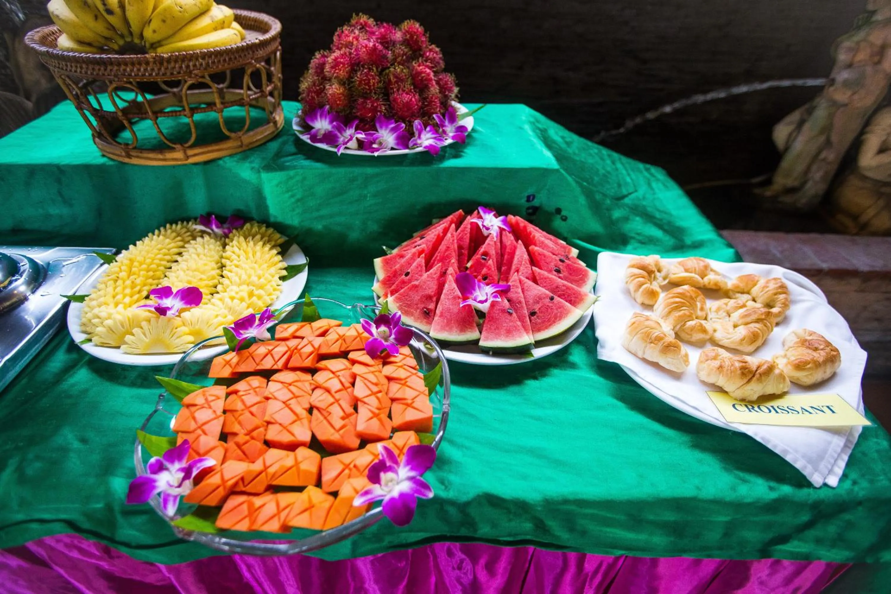 Restaurant/places to eat in Kata Poolside Resort SHA Extra Plus