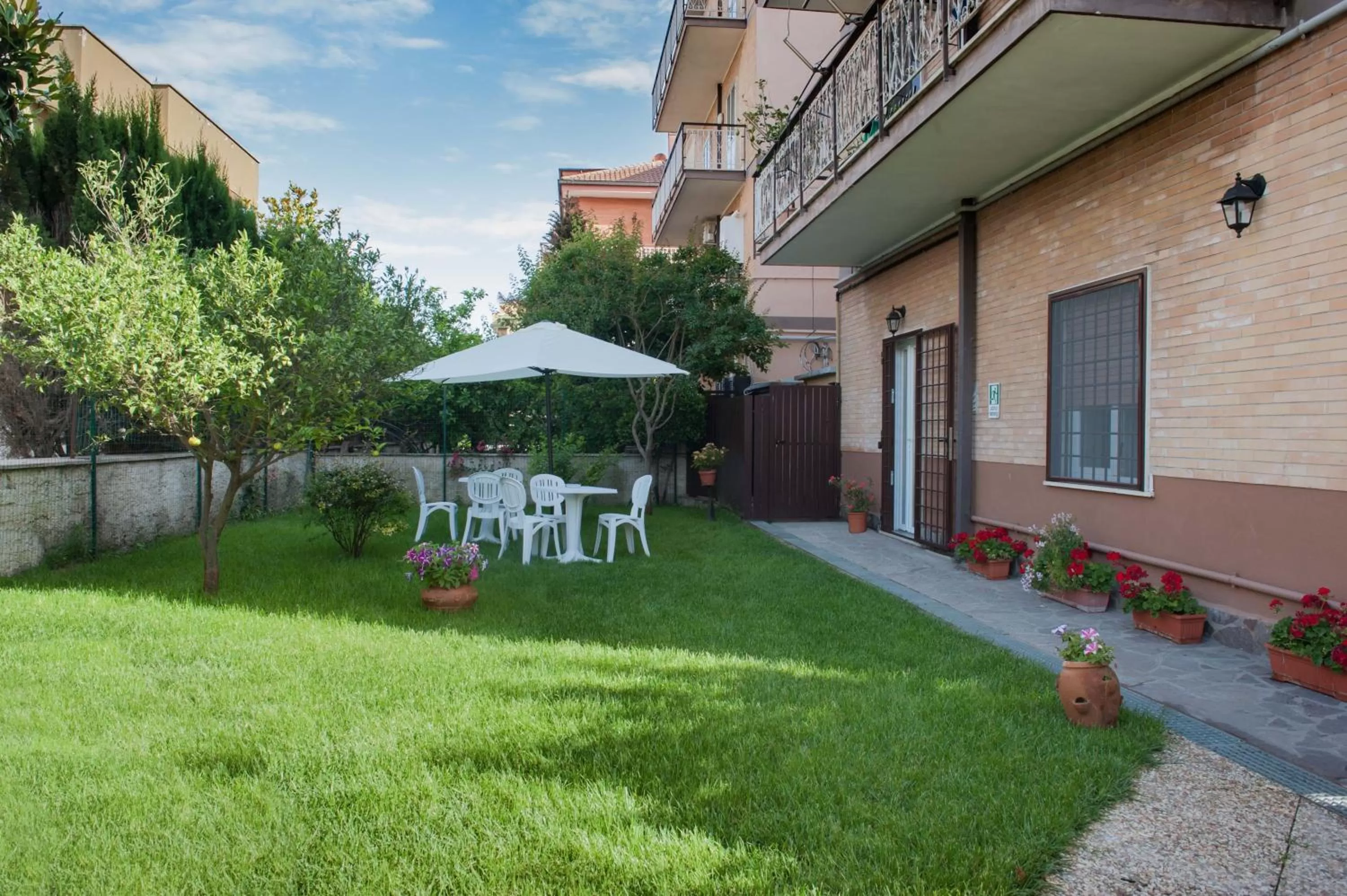 Garden view in Il Giardino dell'Eden