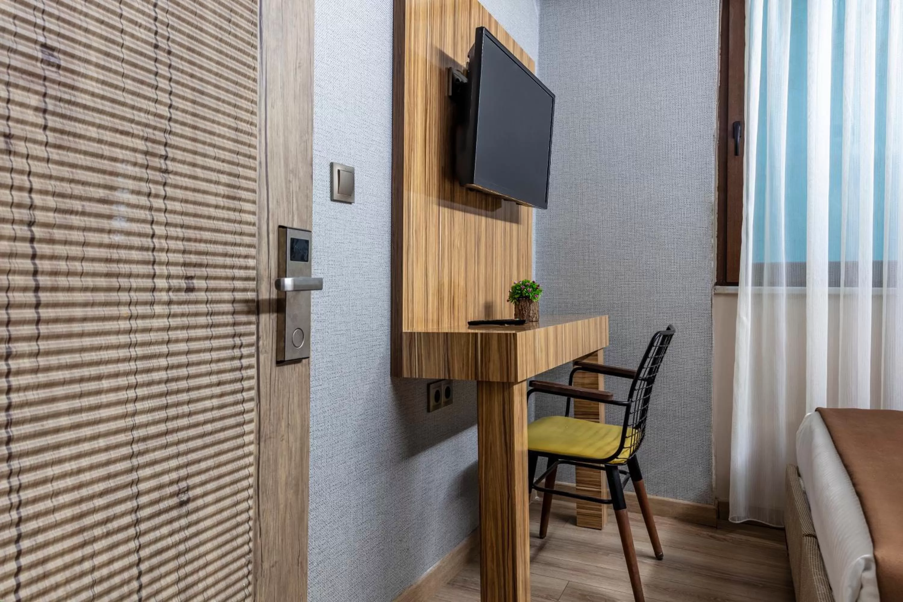 TV and multimedia in Dem İstanbul Airport Hotel