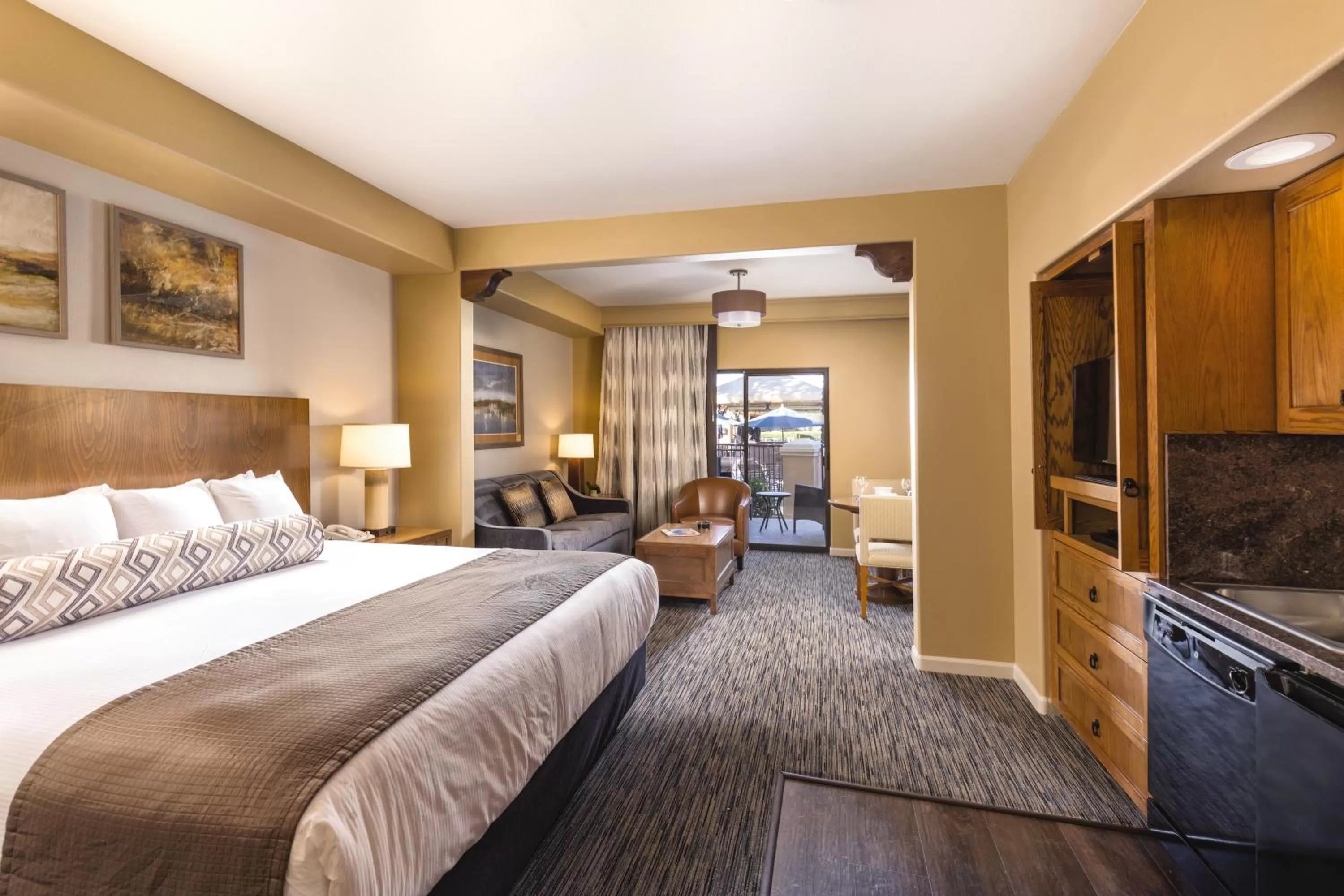 King Studio in The Legacy Golf Resort