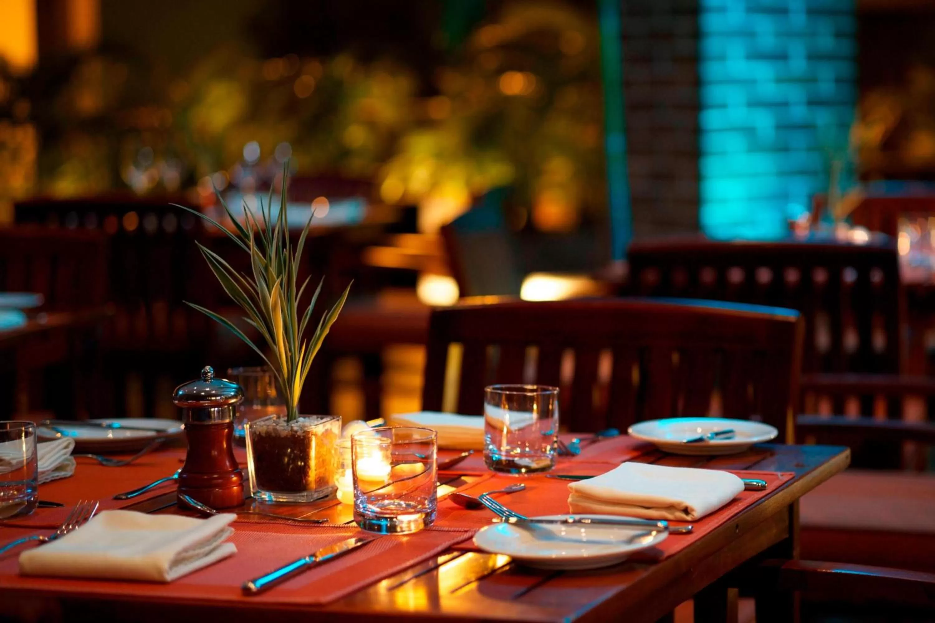 Restaurant/places to eat in JW Marriott Caracas