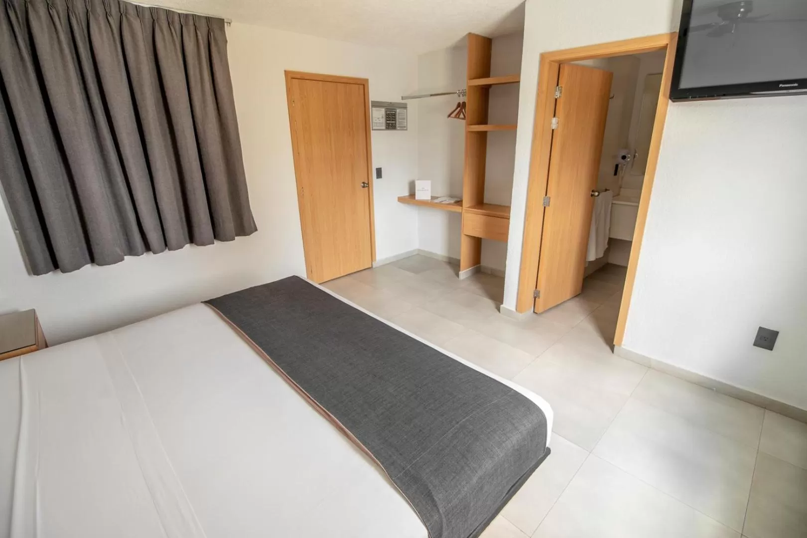 Bed in Hotel Emperador centro Guadalajara y Remodelado