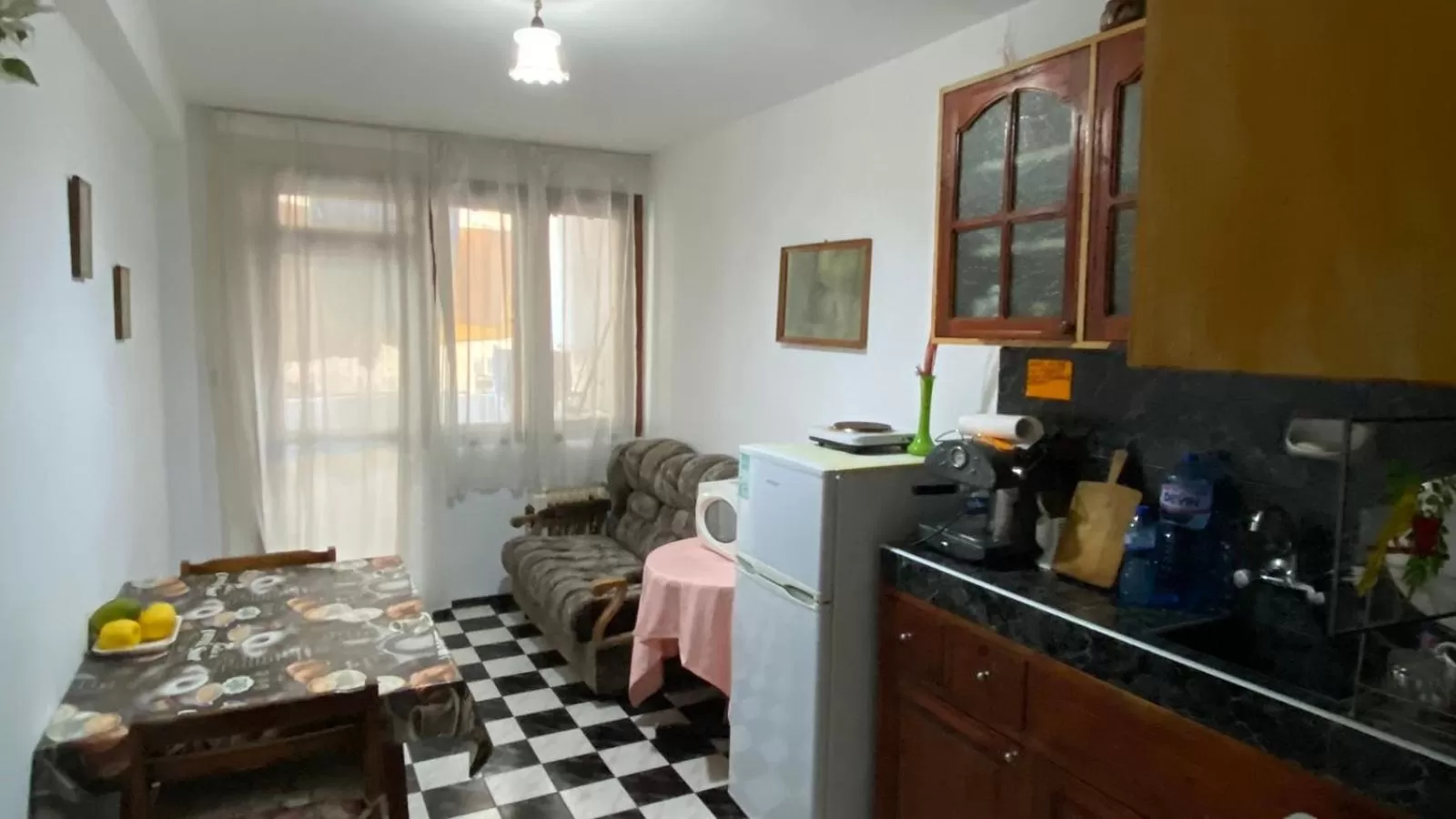 Kitchen or kitchenette in Аria B&B
