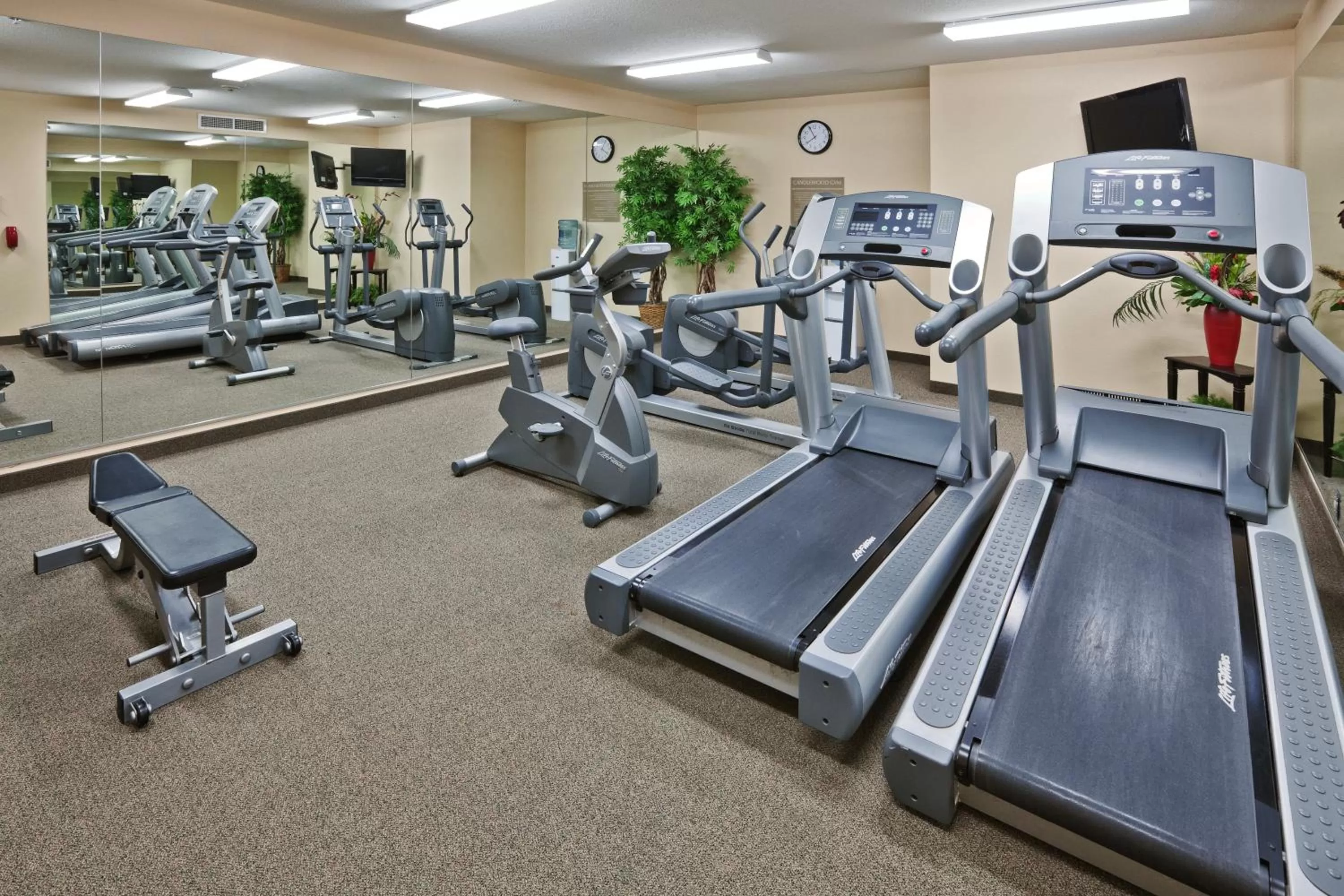 Fitness centre/facilities in Candlewood Suites Owasso by IHG