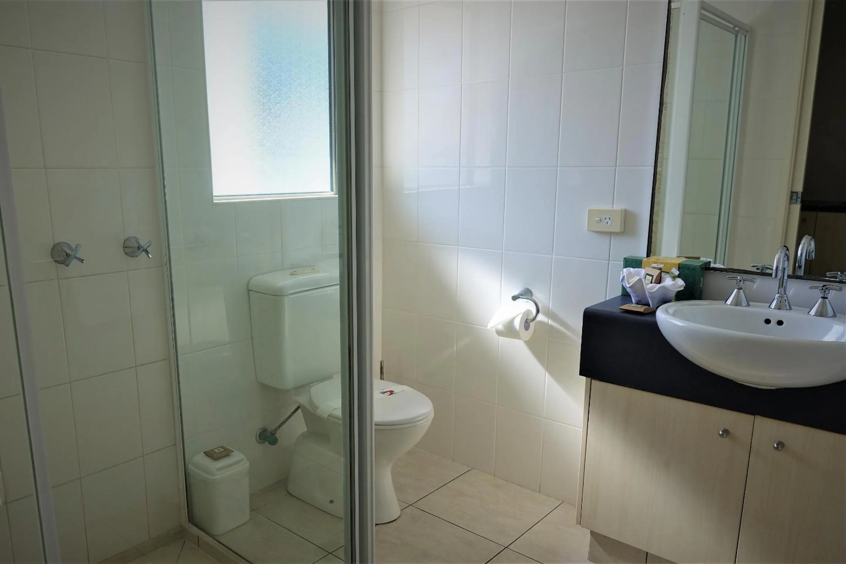 Bathroom in Pacific Palms Motor Inn