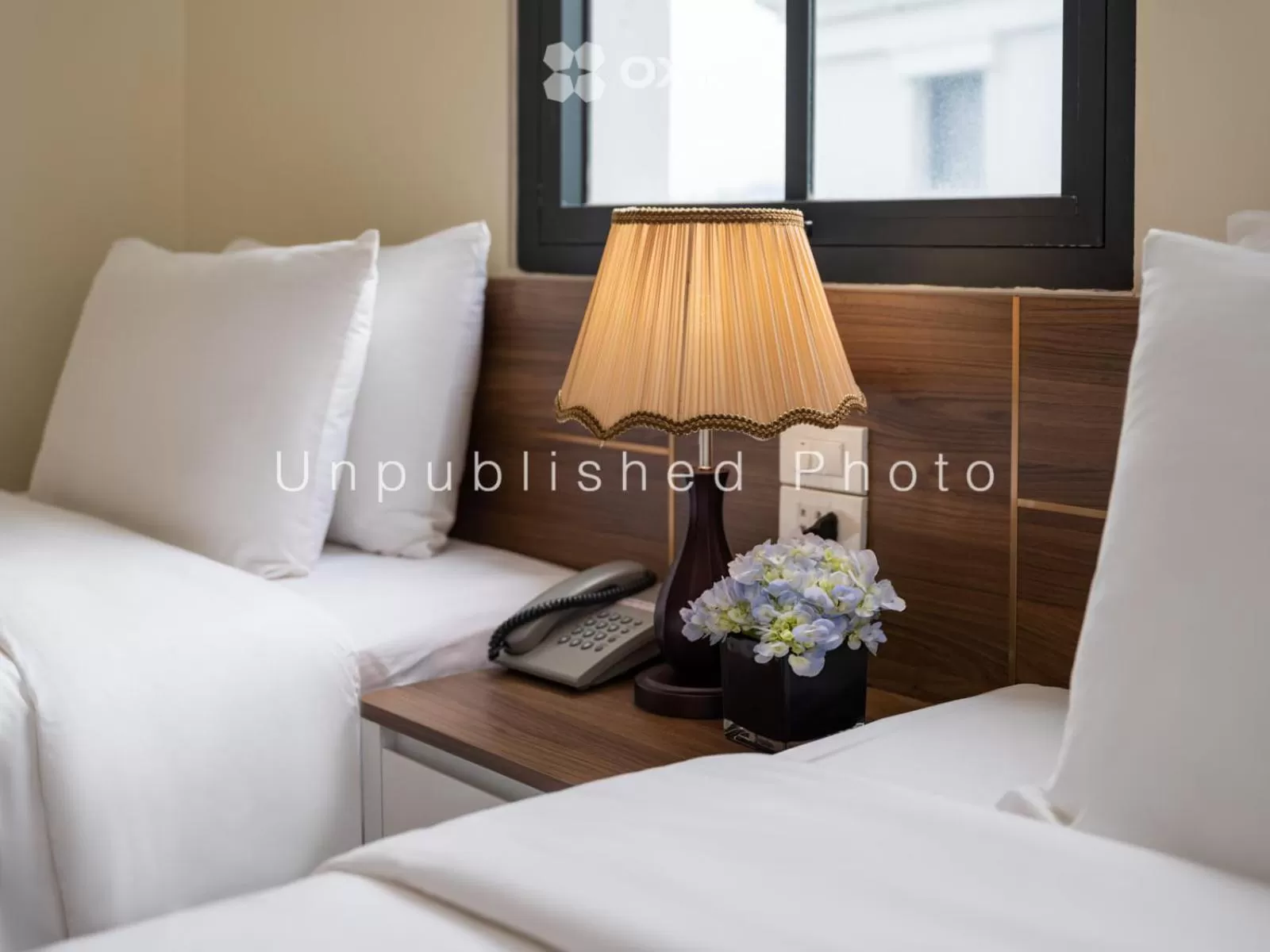 Photo of the whole room, Bed in Ha Long Essence Classic Hotel