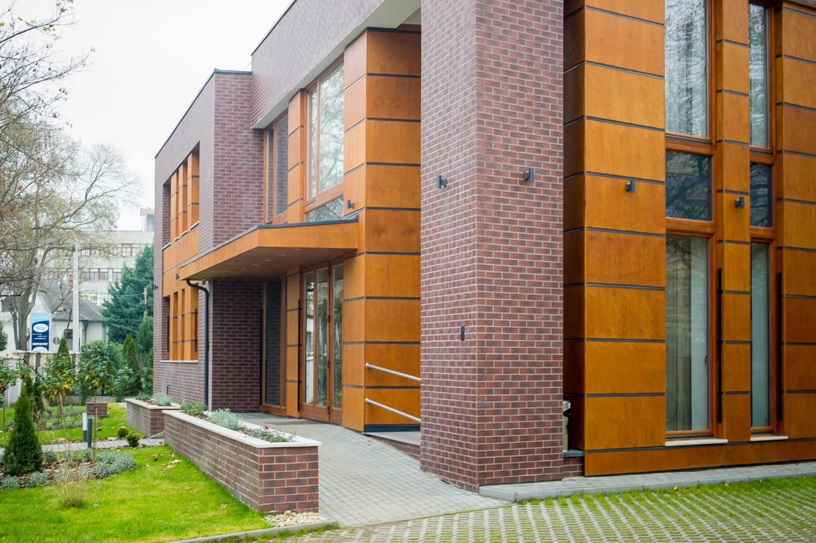 Property building in BH Kristály