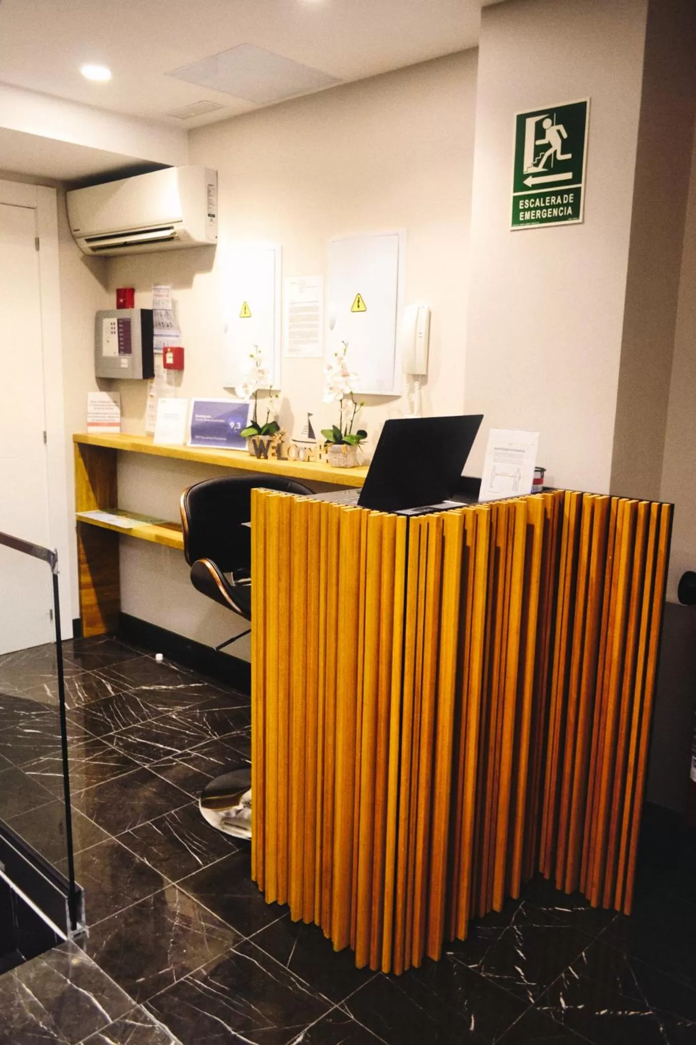 Lobby or reception in GBH Hotel-Apartamentos Posidonia