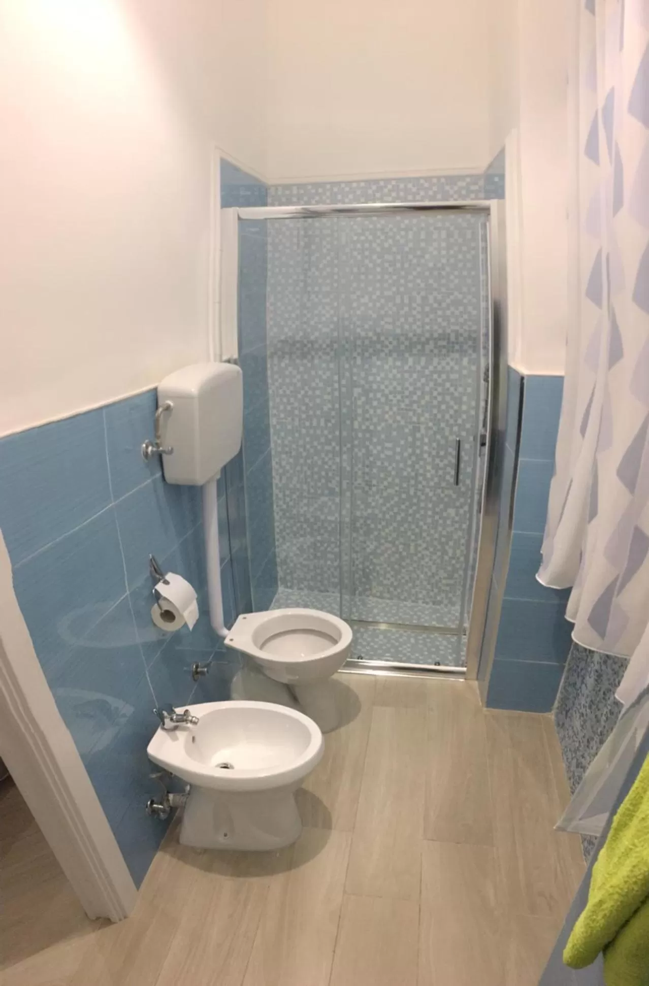 Shower in Casa Theodor B&B