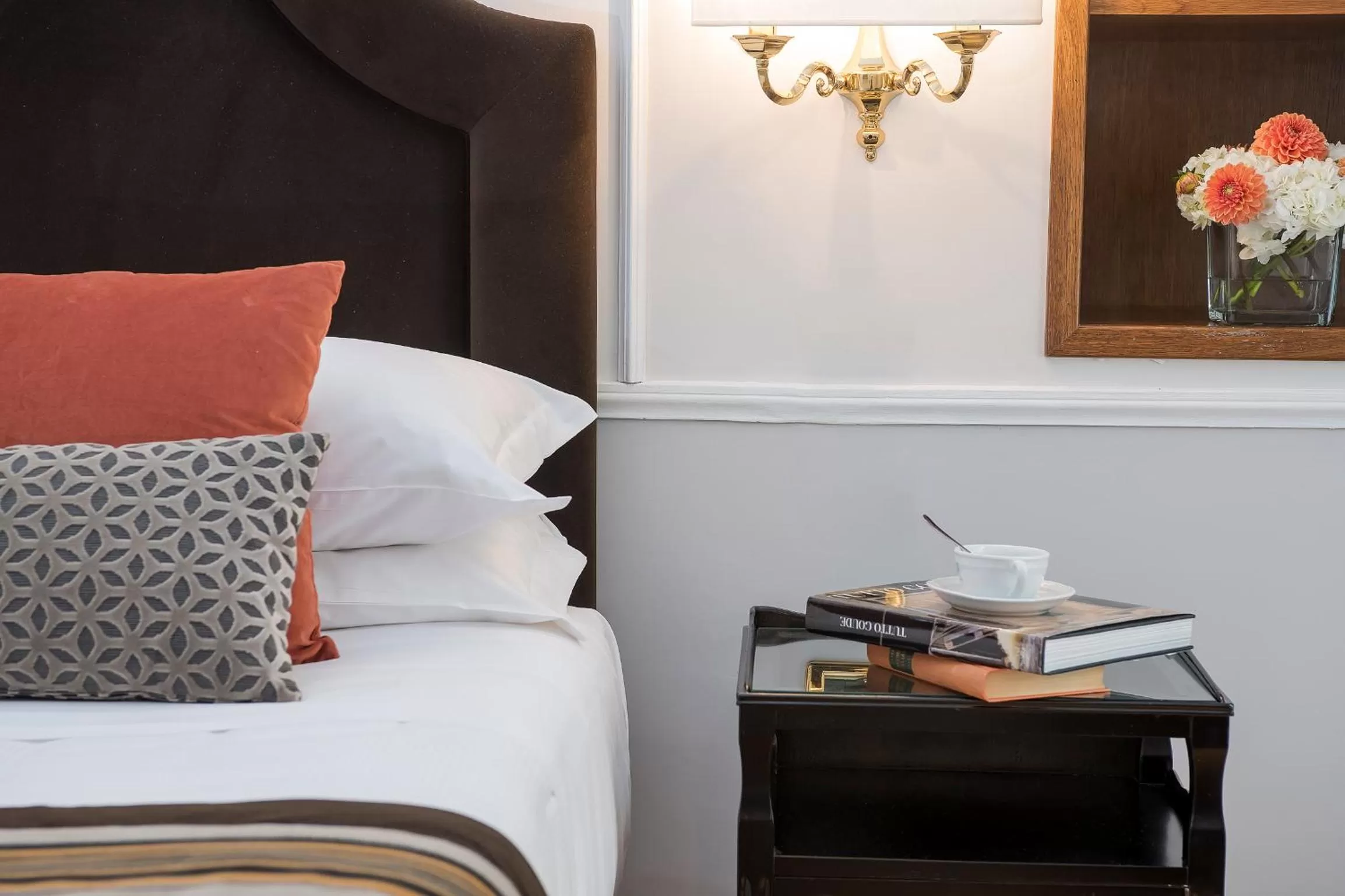 Bed in Bettoja Hotel Massimo d'Azeglio