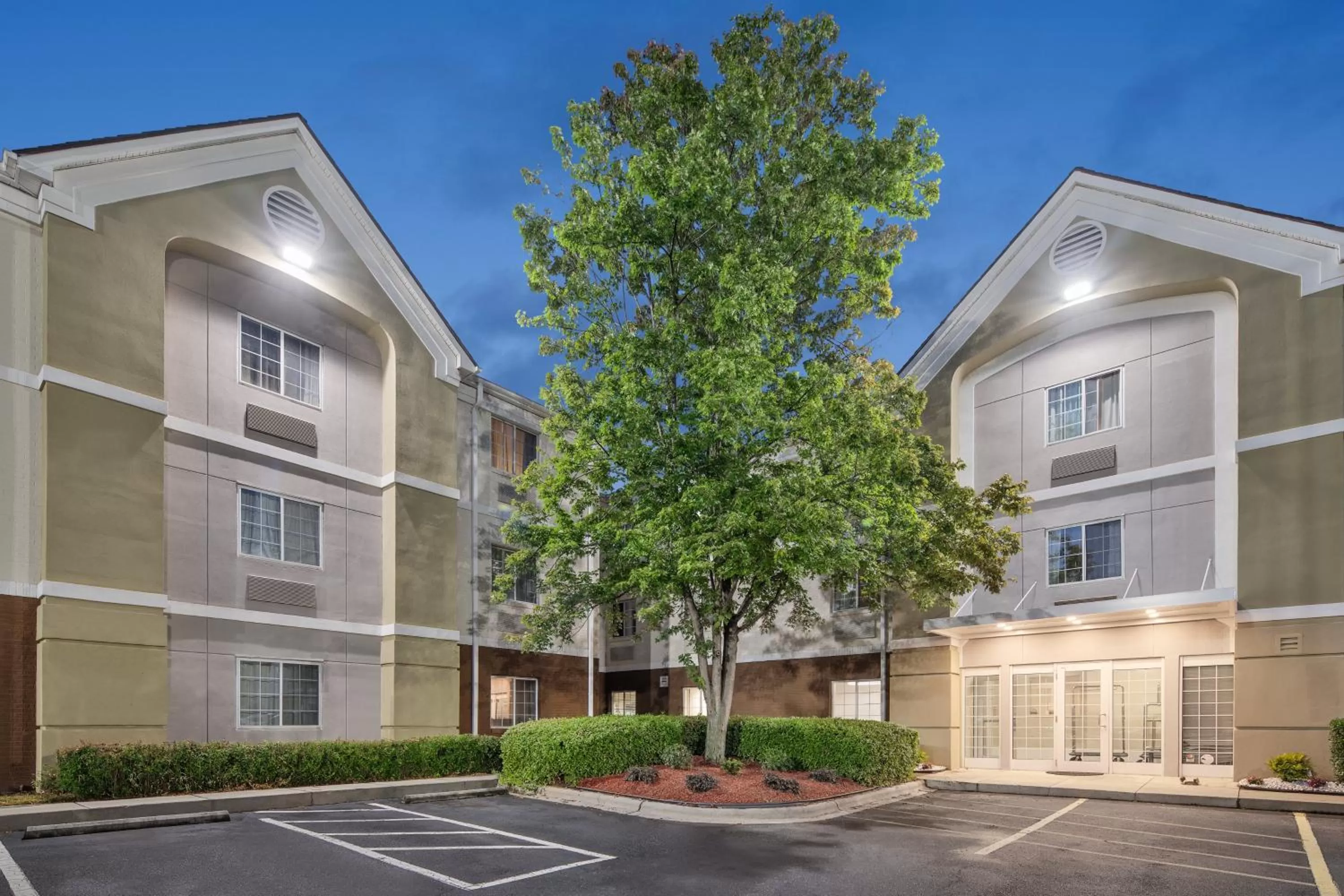 Property building in Candlewood Suites Huntersville-Lake Norman Area by IHG