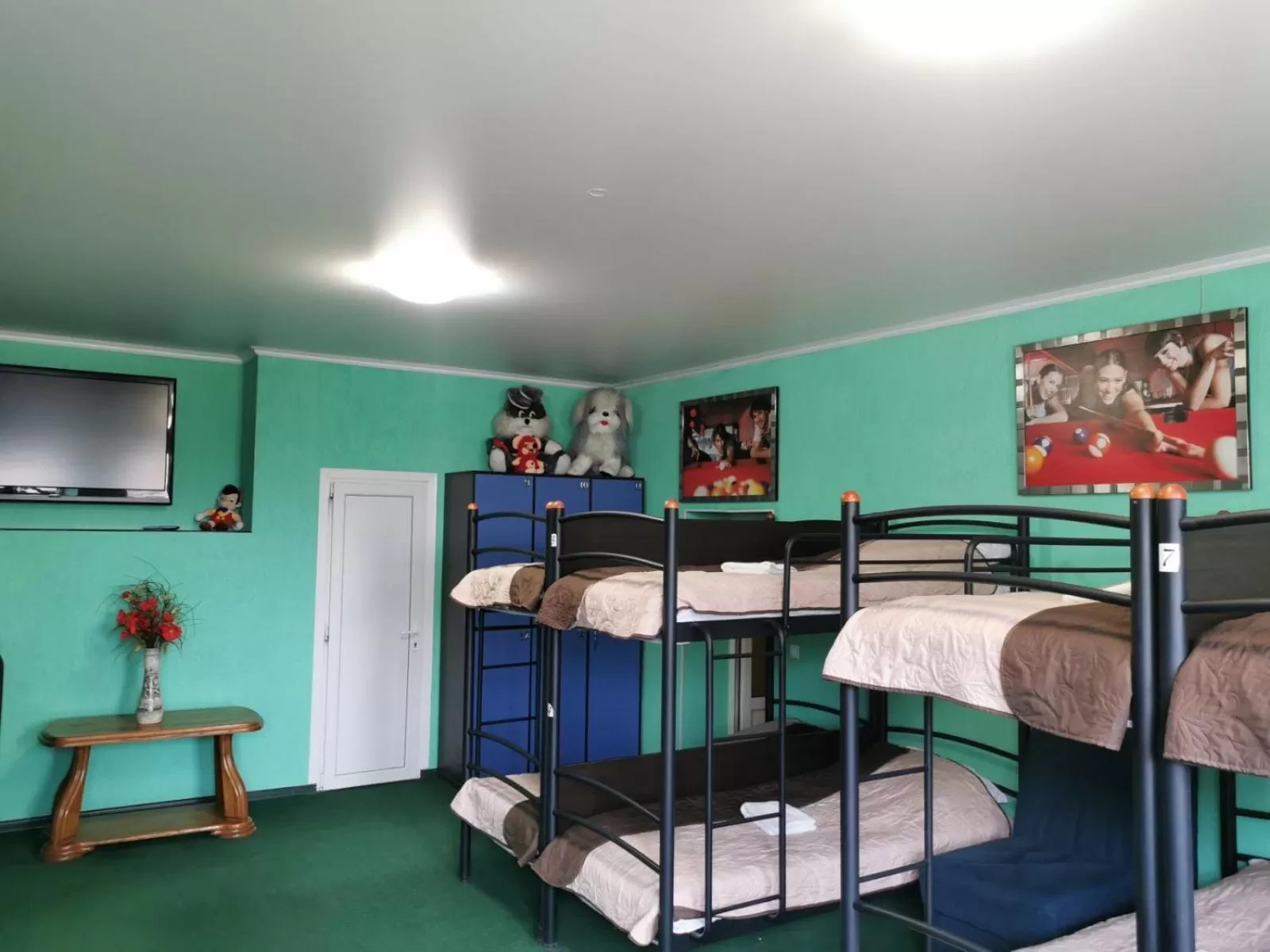 Bunk Bed in Monte-Kristo Hotel