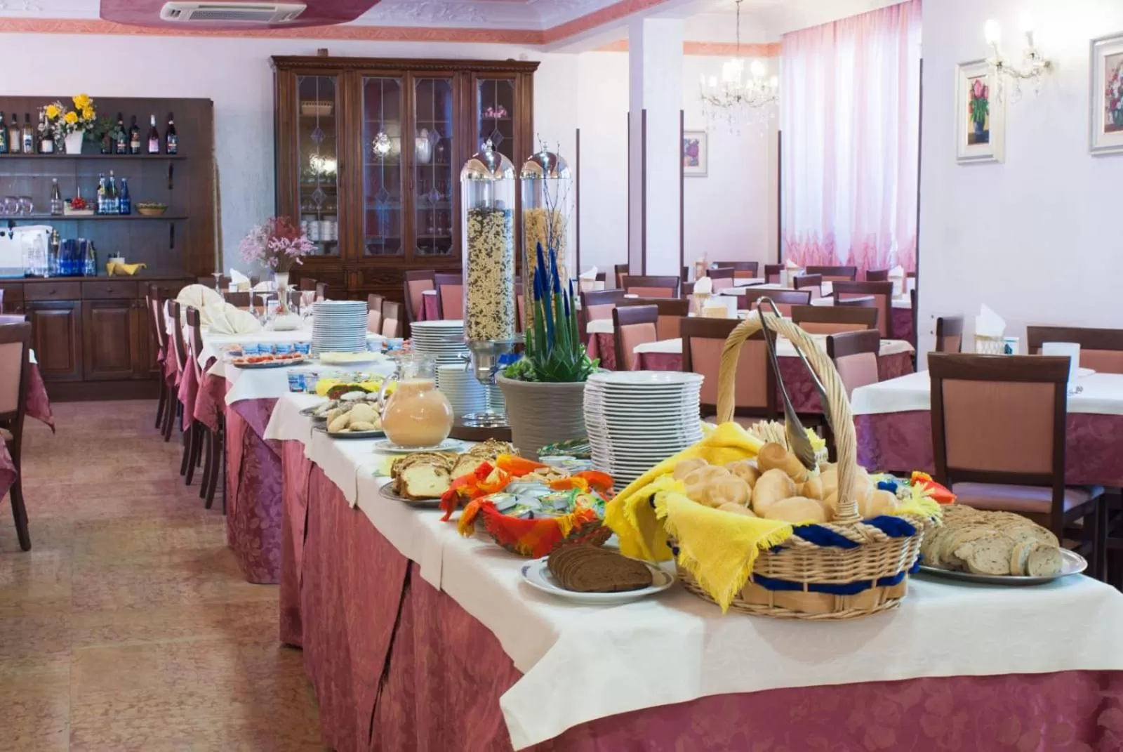 Restaurant/Places to Eat in Villaggio dei Fiori Apart- Hotel 3 Stars - Family Resort