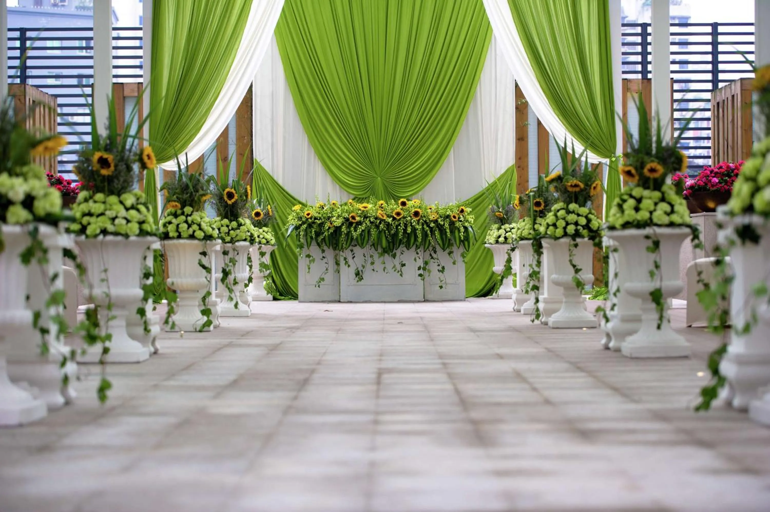 Meeting/conference room in DoubleTree by Hilton Chongqing - Guanyinqiao railway station