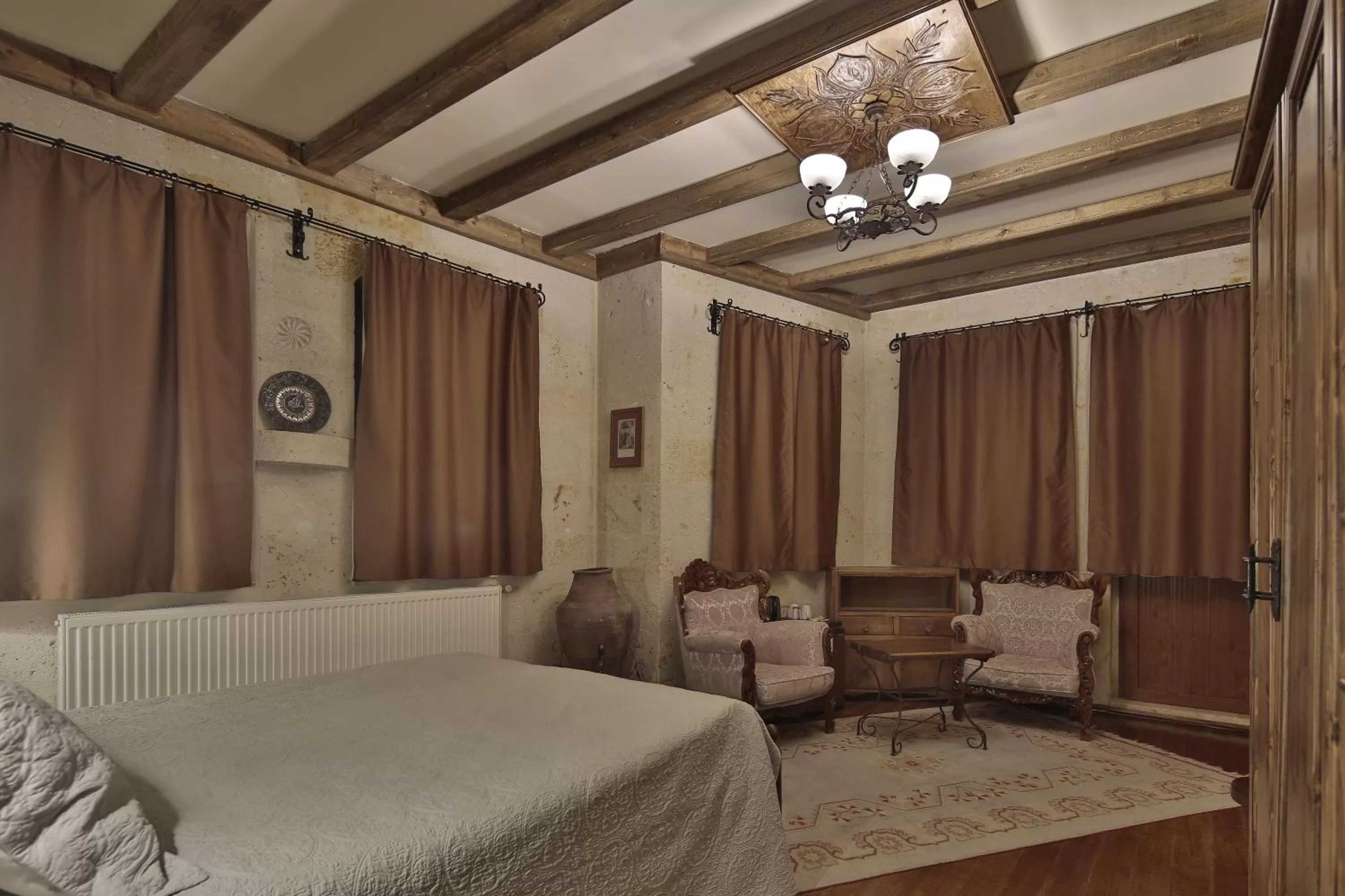 Bed in Vista Cave Hotel