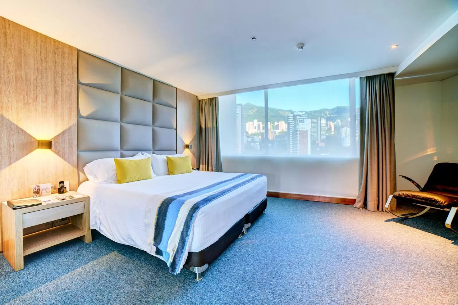 Bed in Hotel San Fernando Plaza