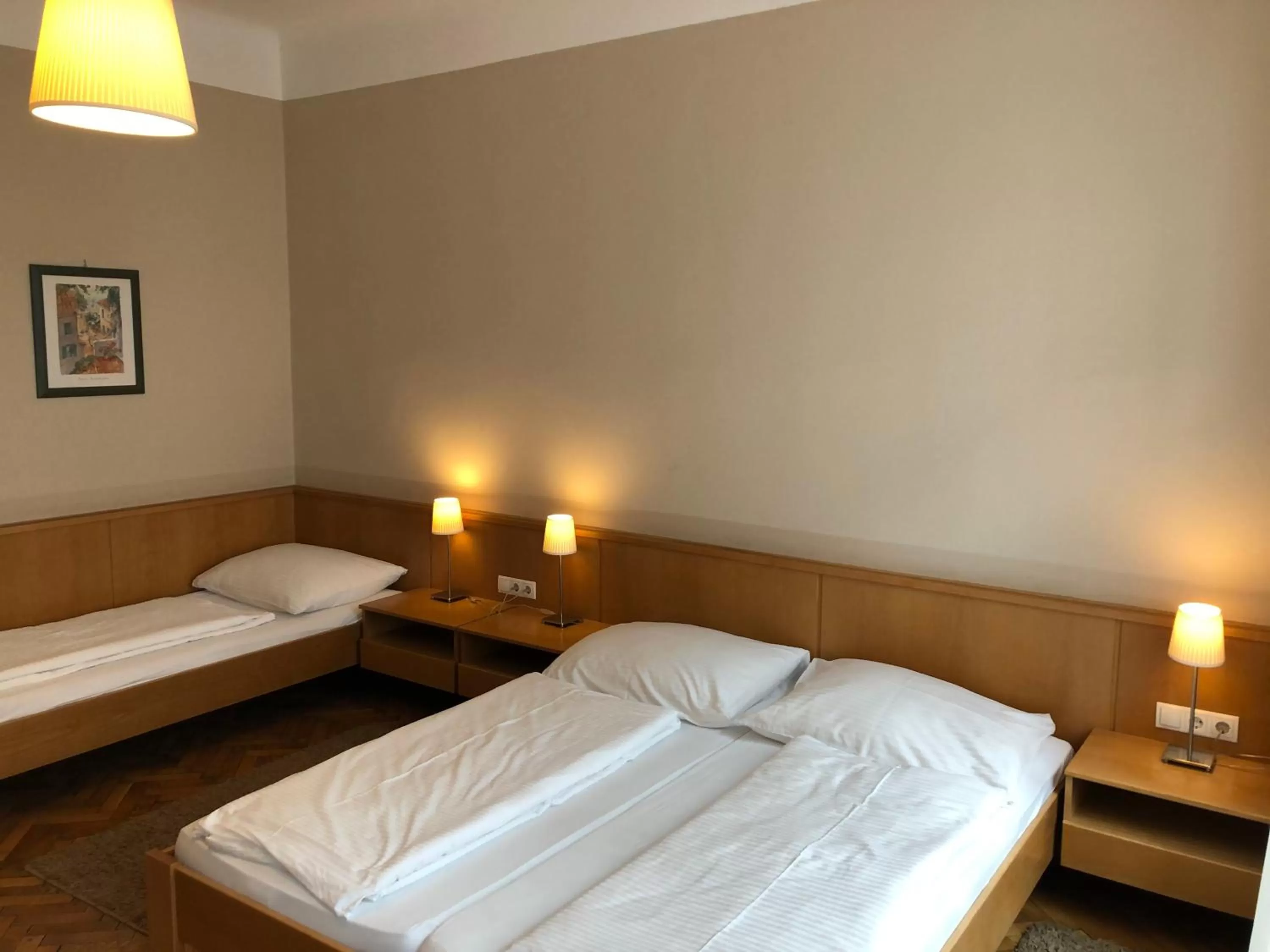 Bed in Gasthof Schwabl Wirt