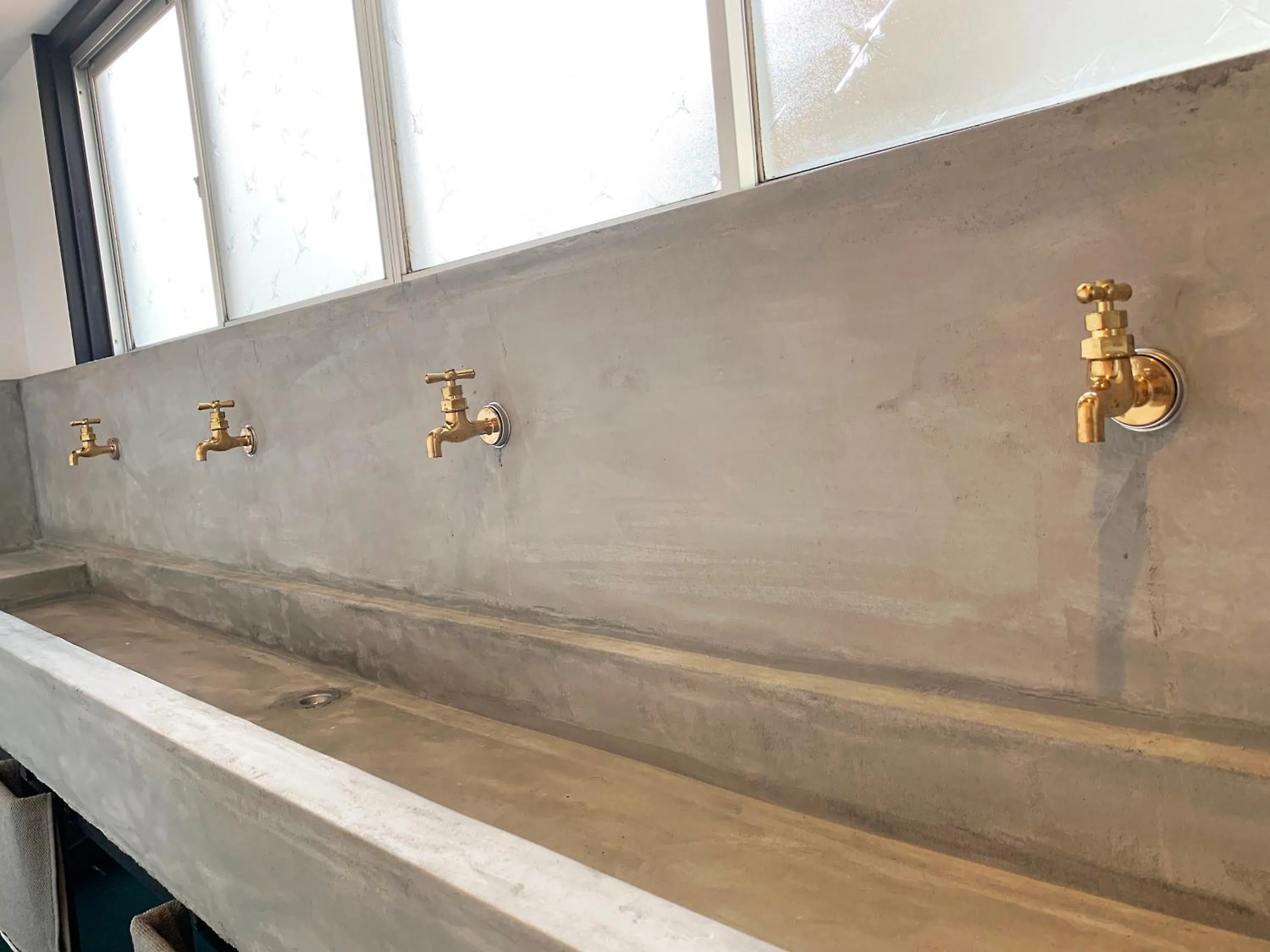 Area and facilities in Cactus Inn