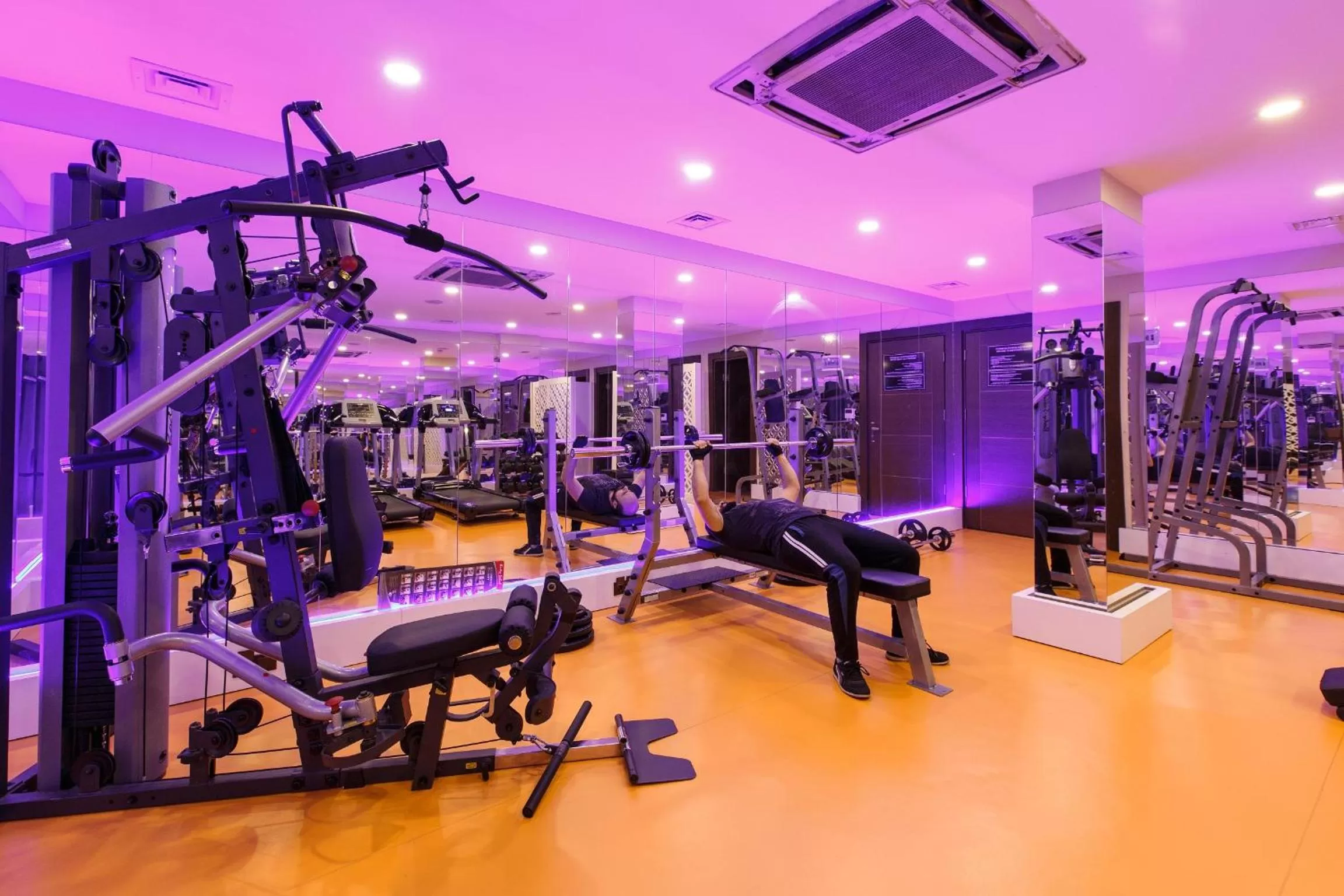 Fitness centre/facilities in Sera Lake Resort Hotel Spa & Aparts