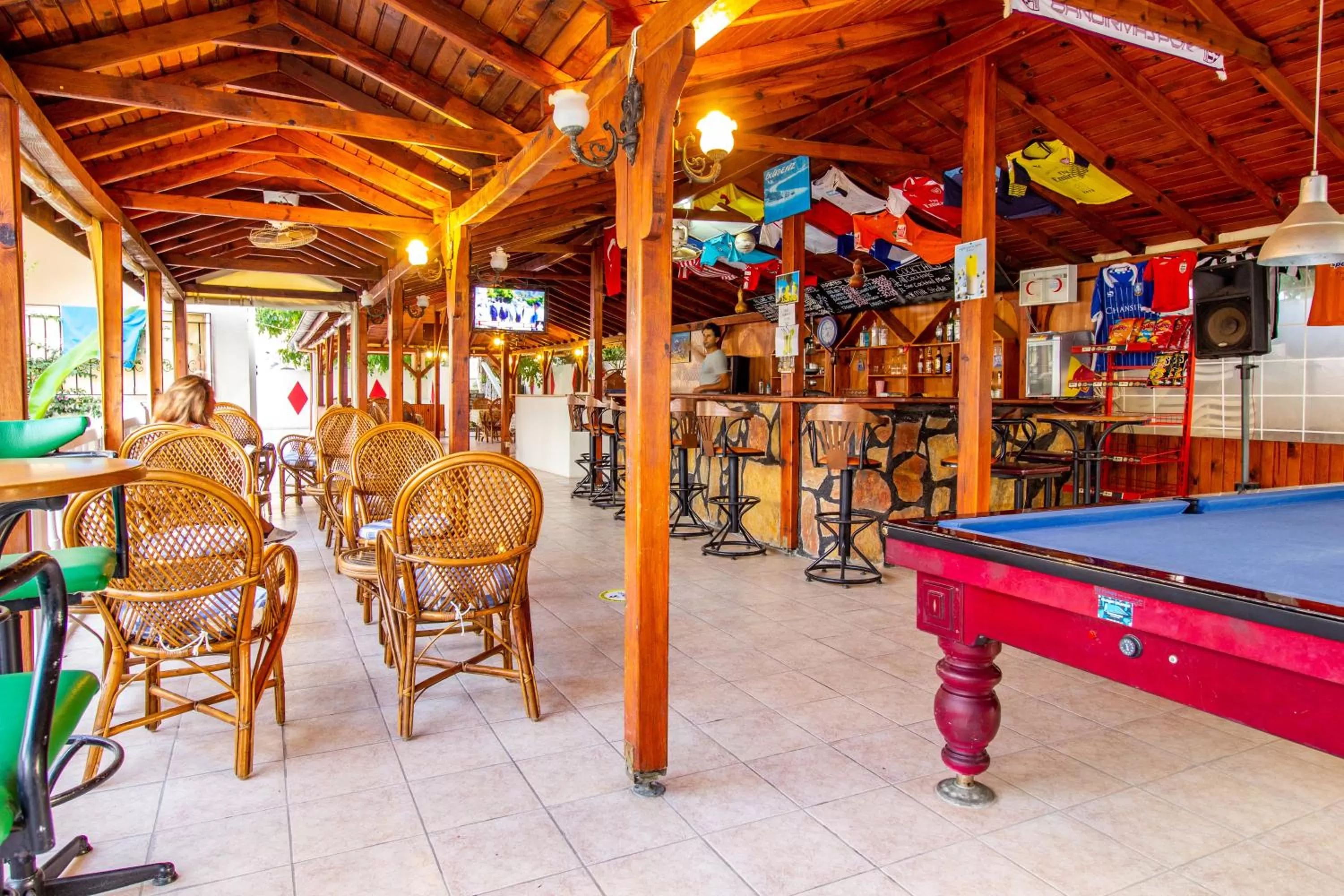 Restaurant/places to eat in Tayfun Apart Hotel