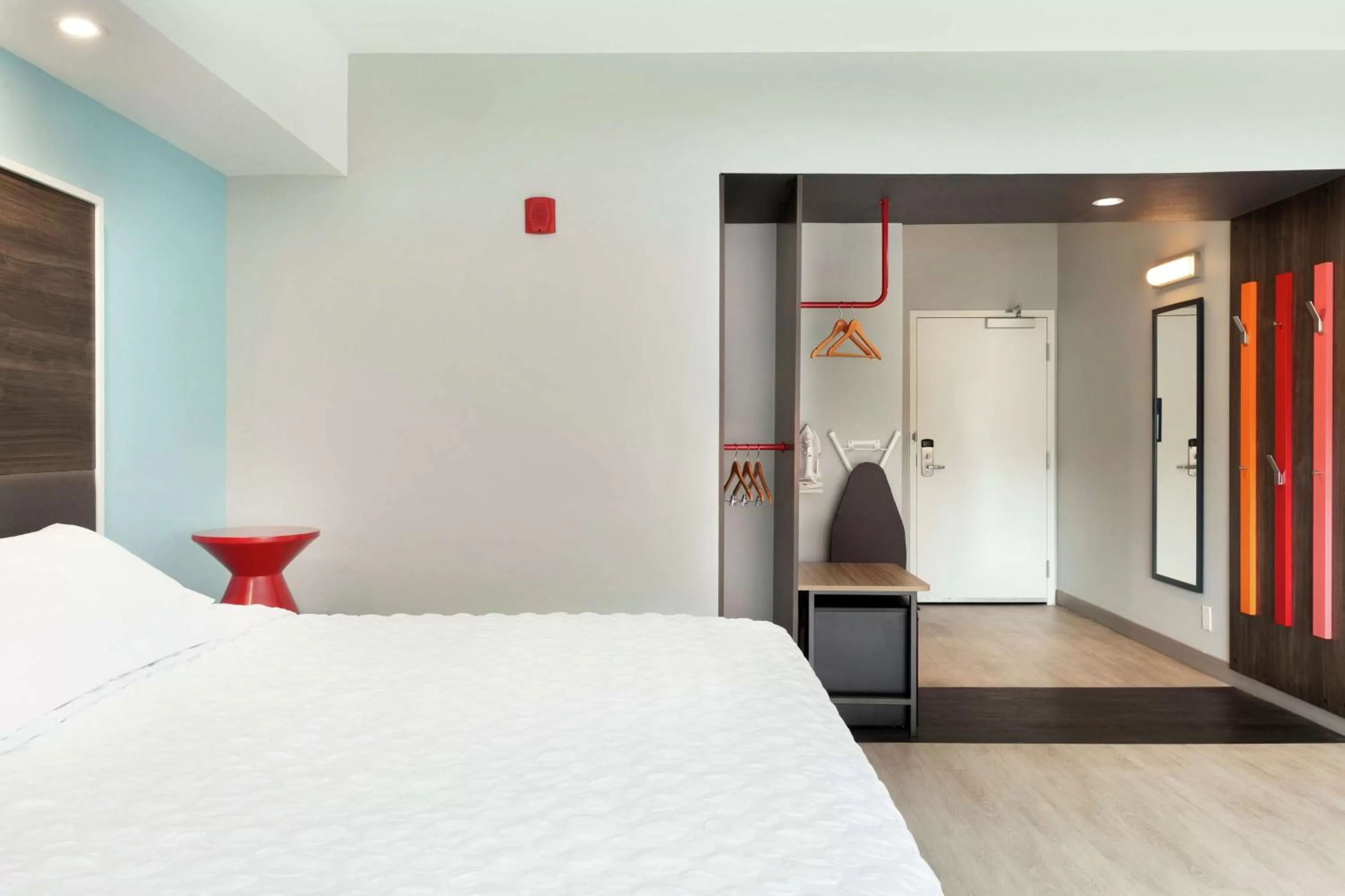 Photo of the whole room, Bed in Tru By Hilton Lake Charles