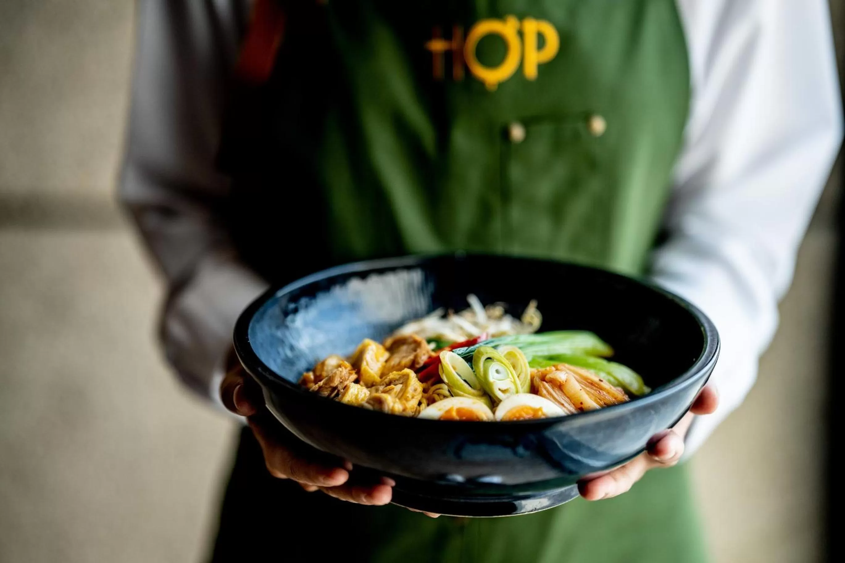 Restaurant/places to eat in Crowne Plaza Vinh Yen City Centre by IHG