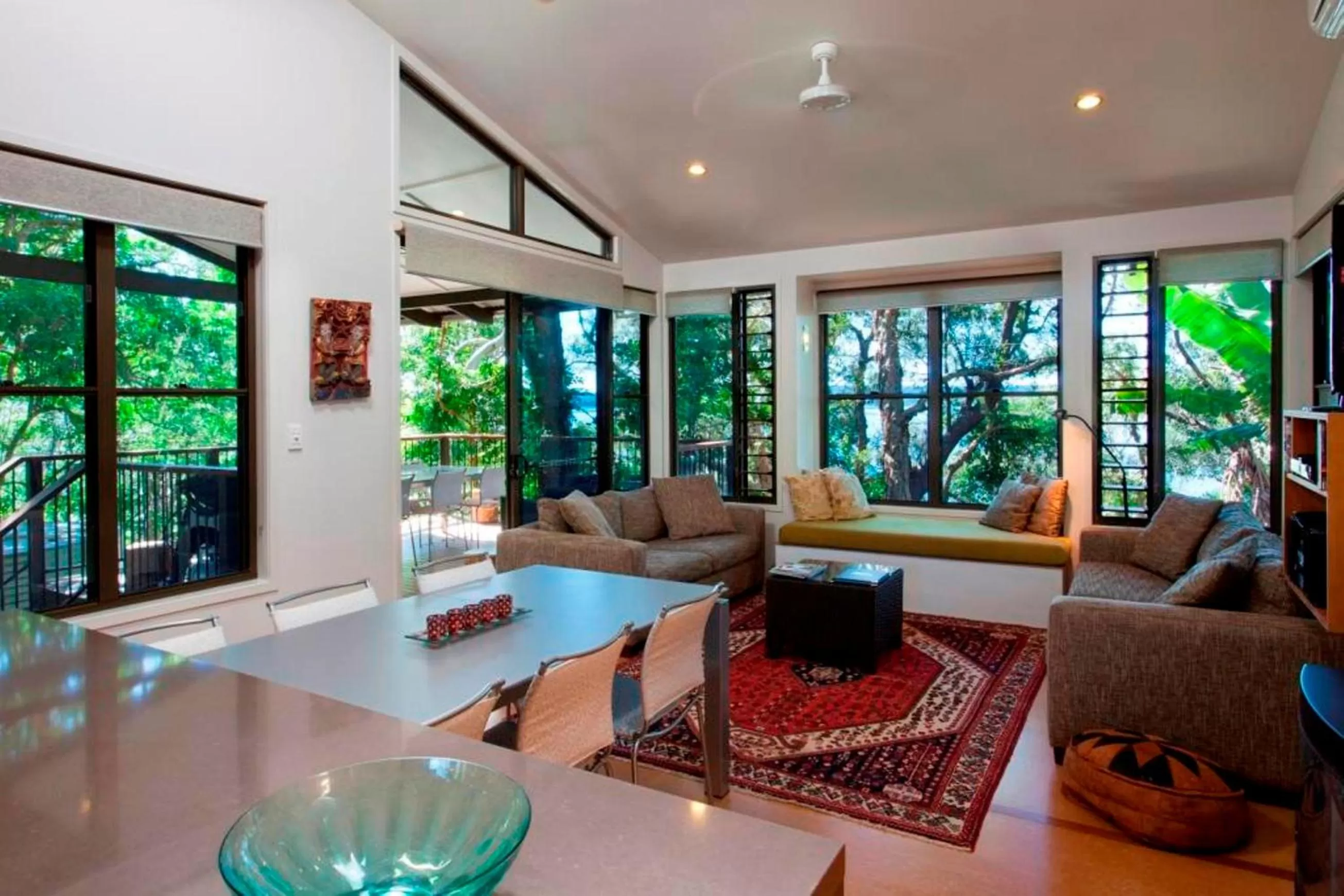 Living room in Eumarella Shores Noosa Lake Retreat