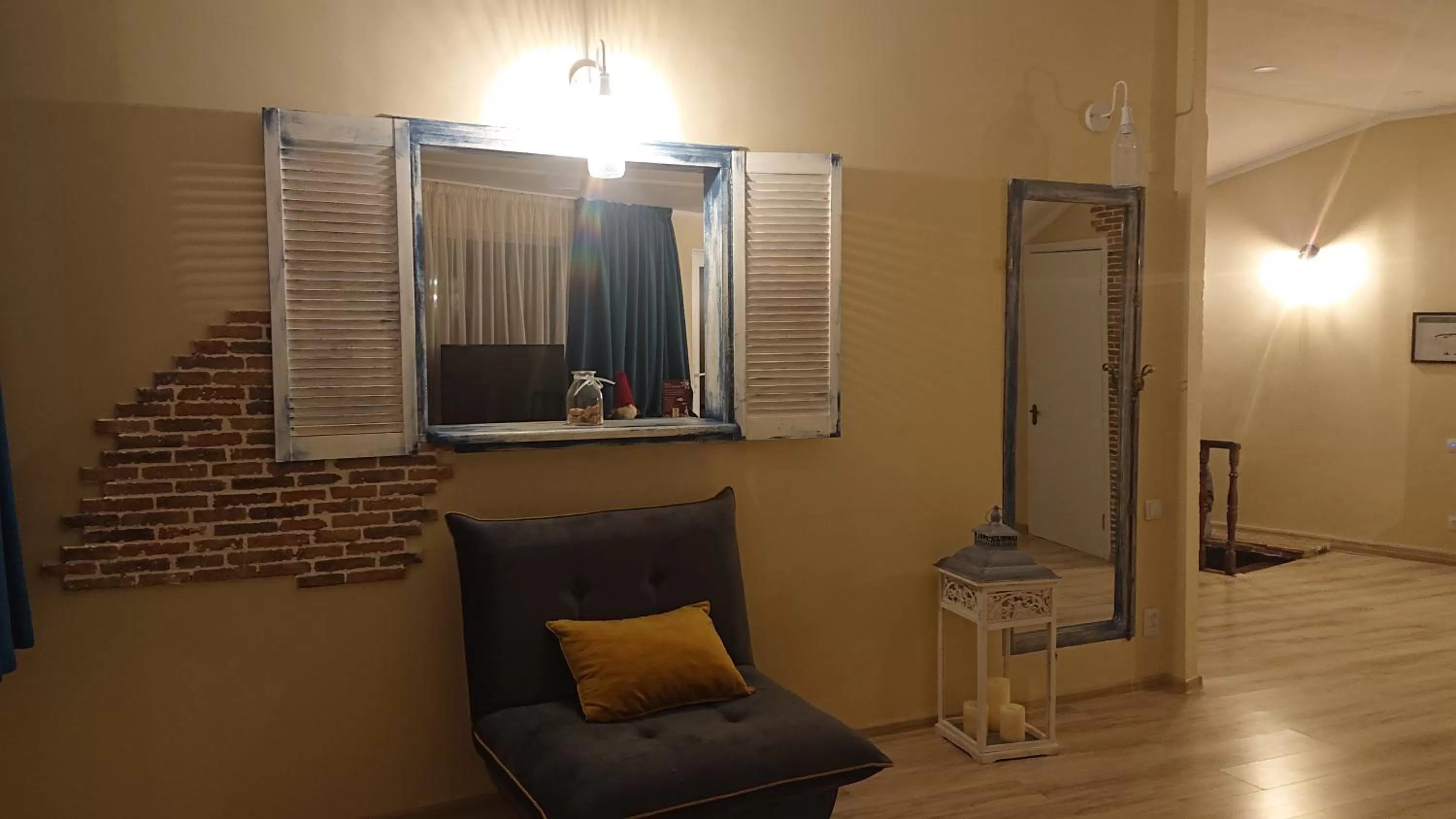 Bedroom in Gvino Minda