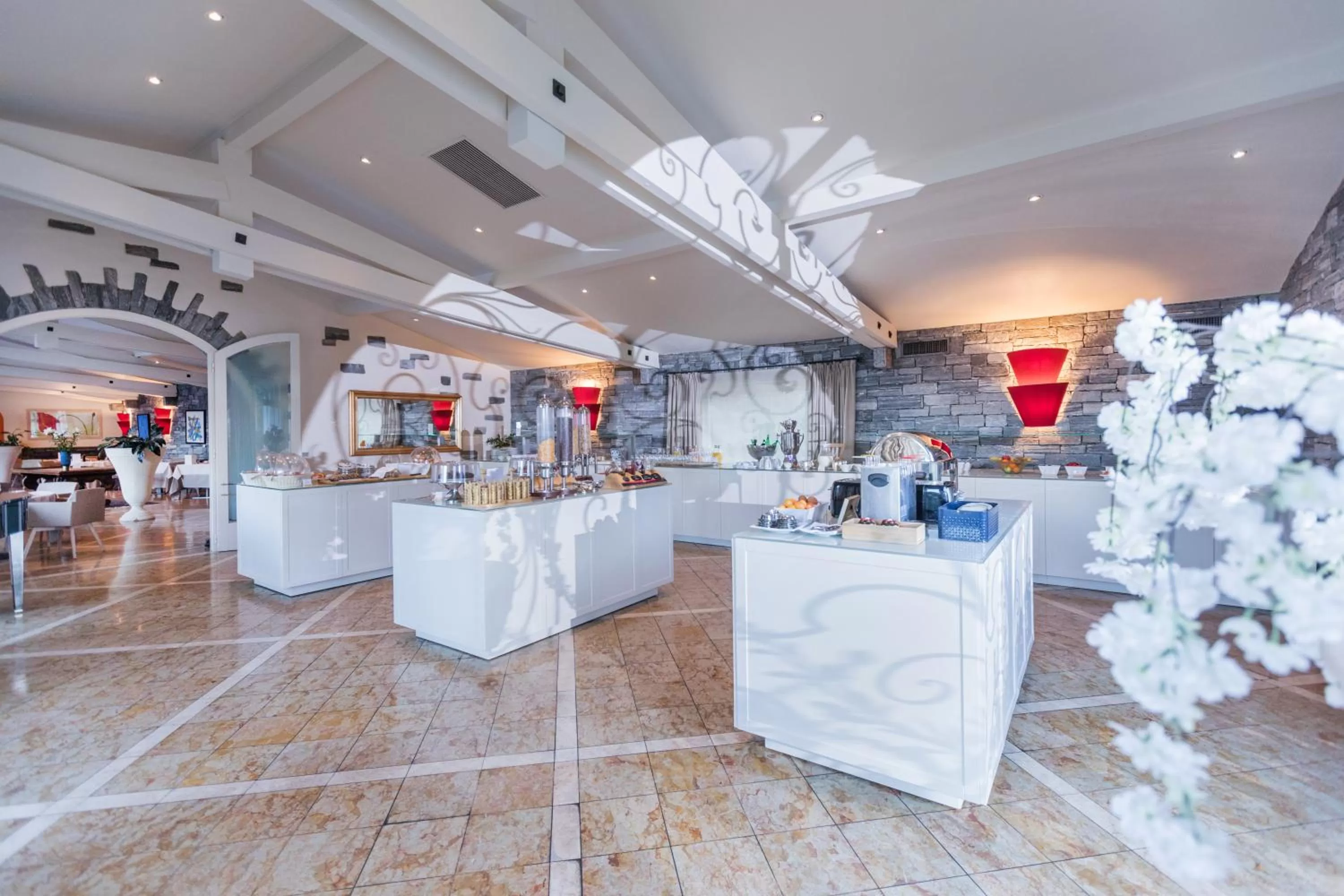 Buffet breakfast in Parkhotel Delta, Wellbeing Resort