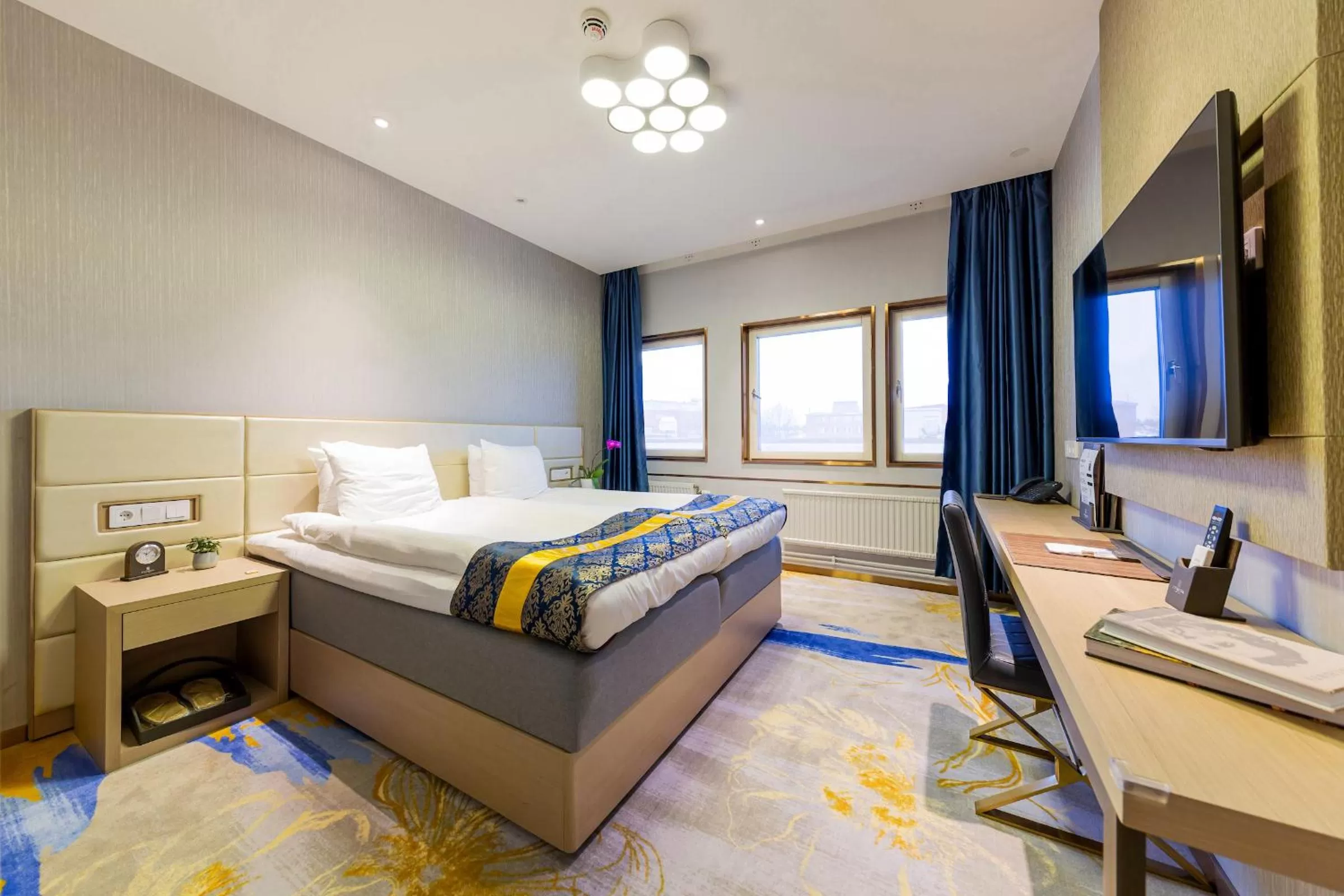 Bed in Livington Hotel