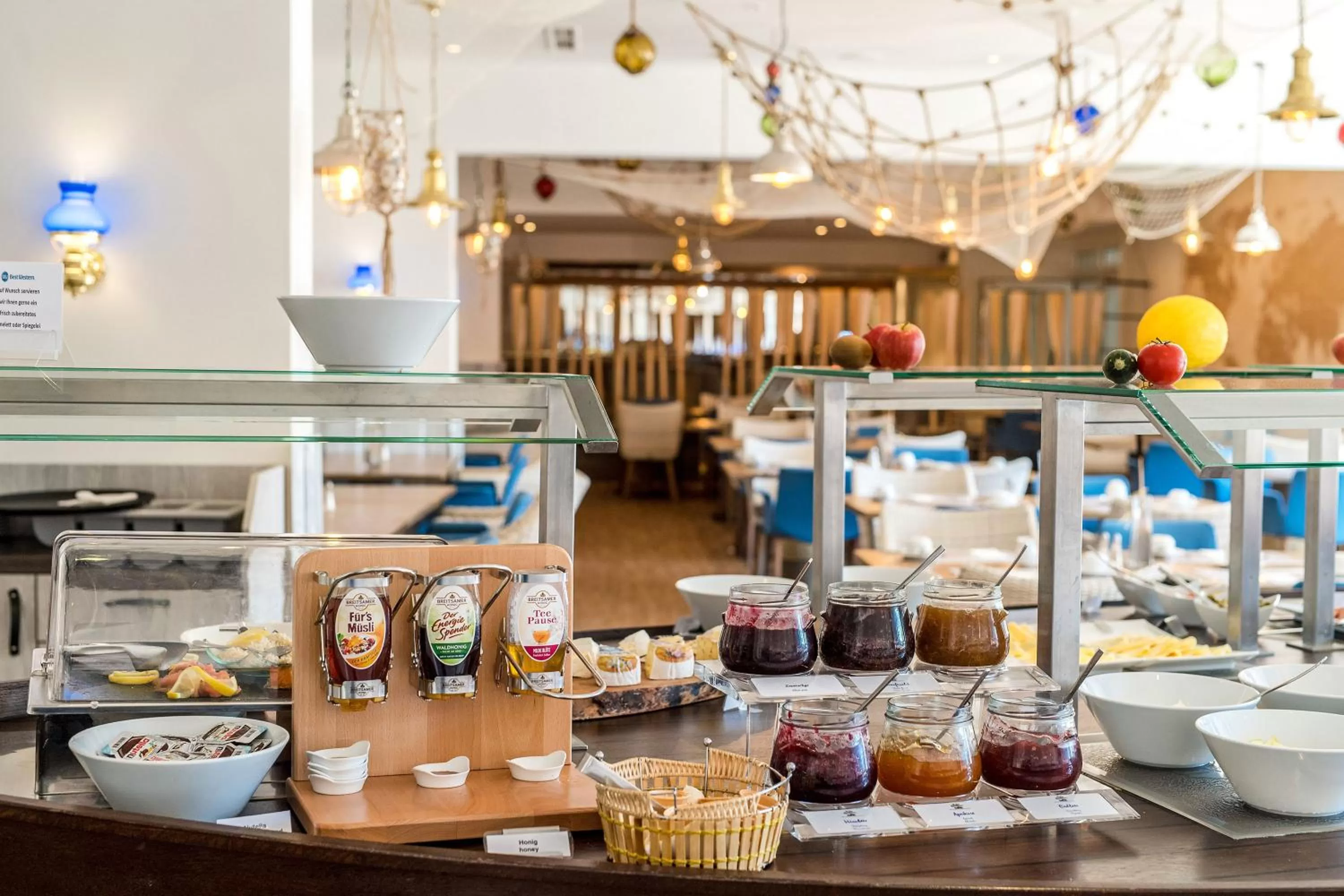 Buffet breakfast in Dorint Hotel Alzey/Worms