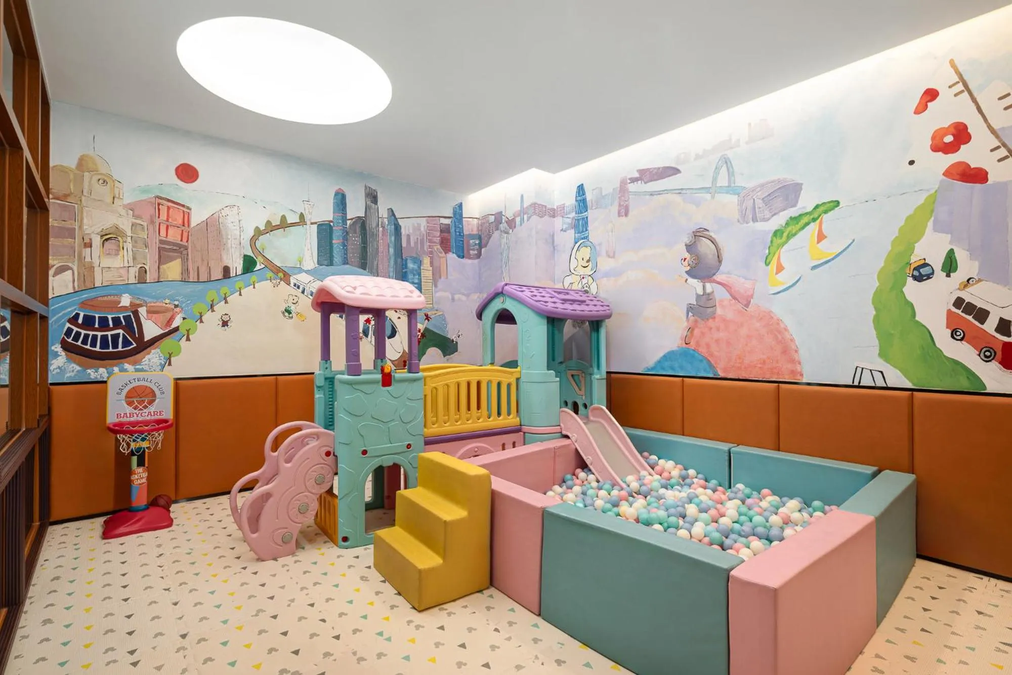 Children play ground in Ascott Guangzhou