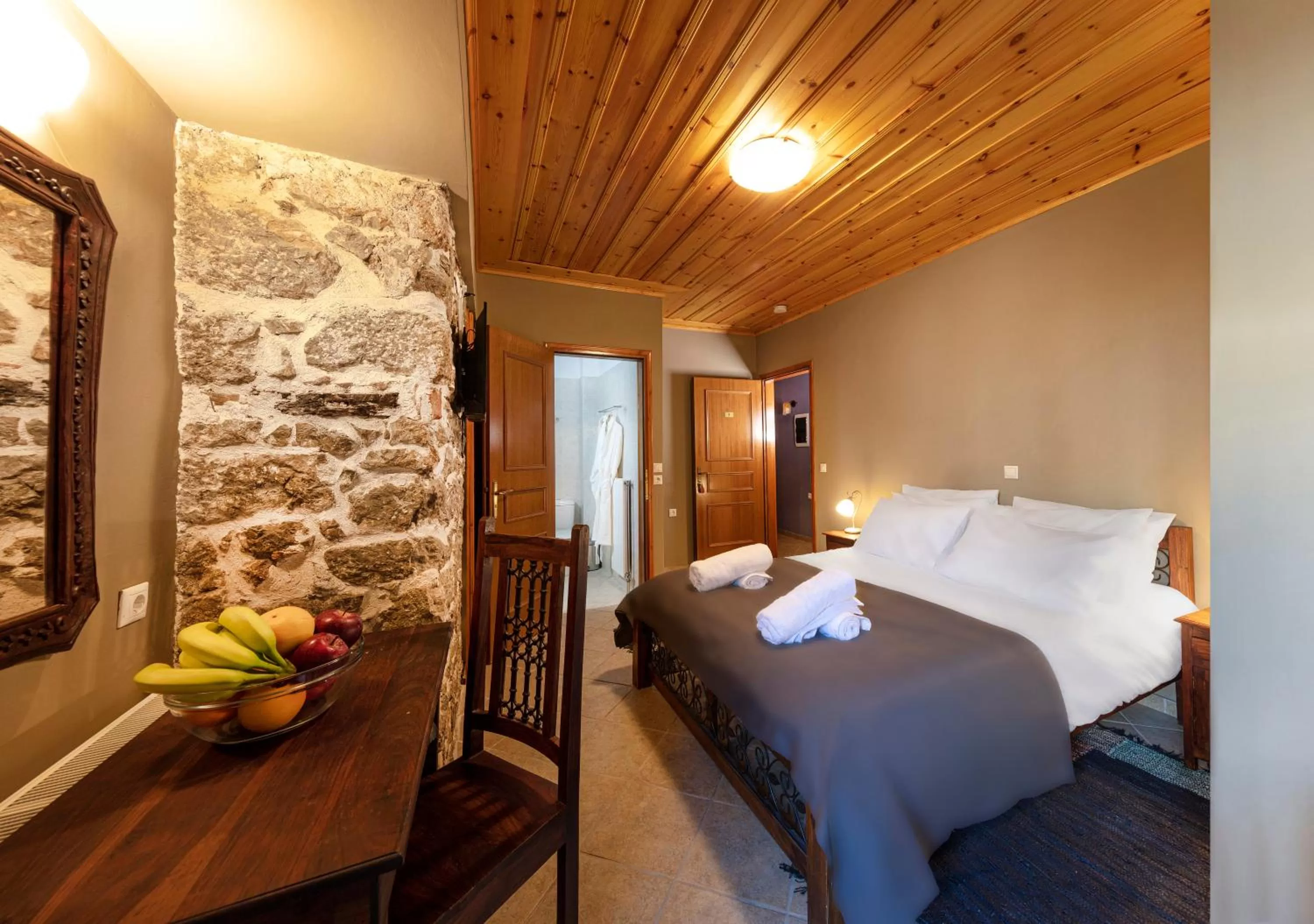 Photo of the whole room, Bed in Stone Suites by White Hills