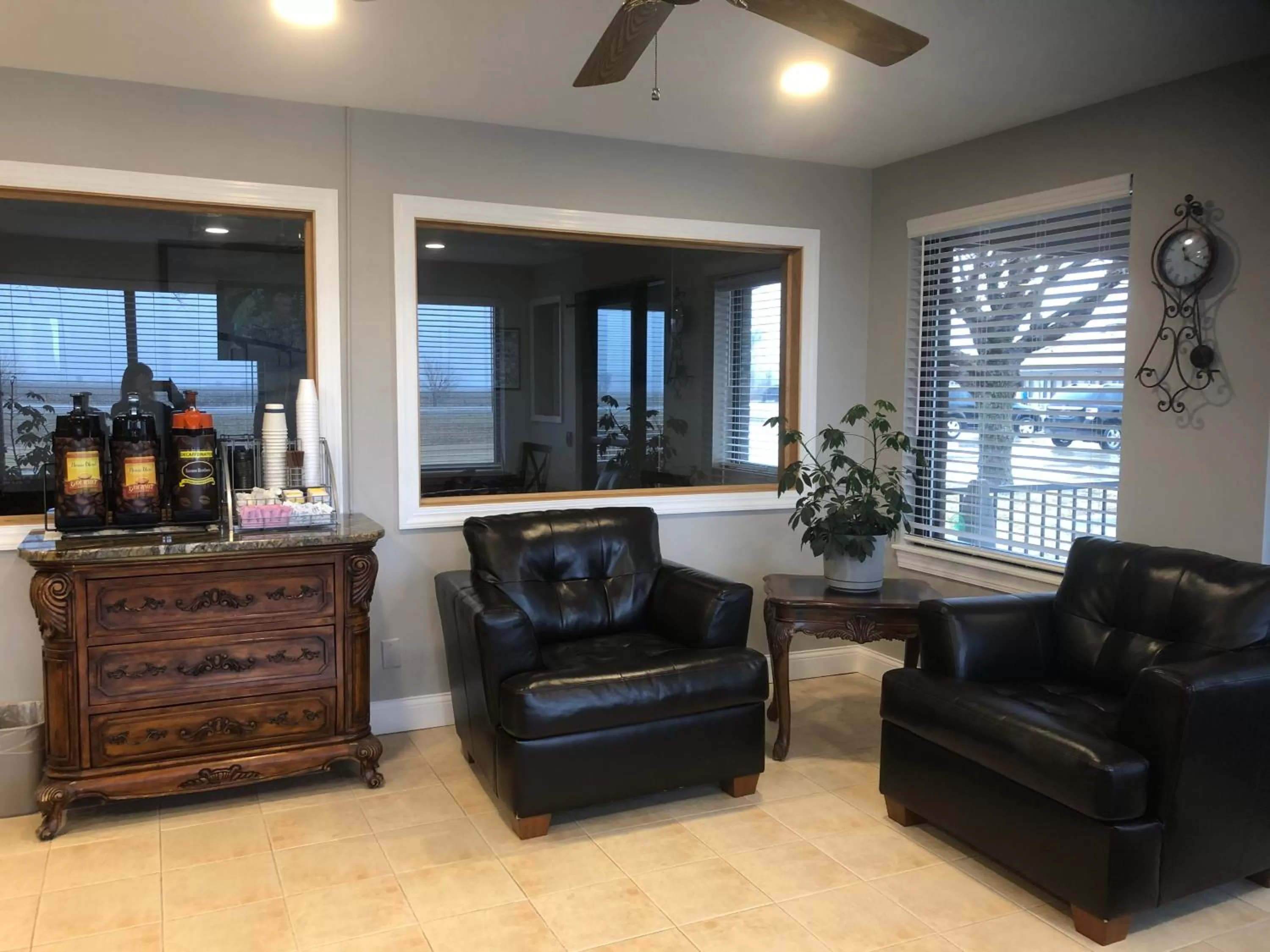 Lobby or reception in Americas Best Value Inn Onawa