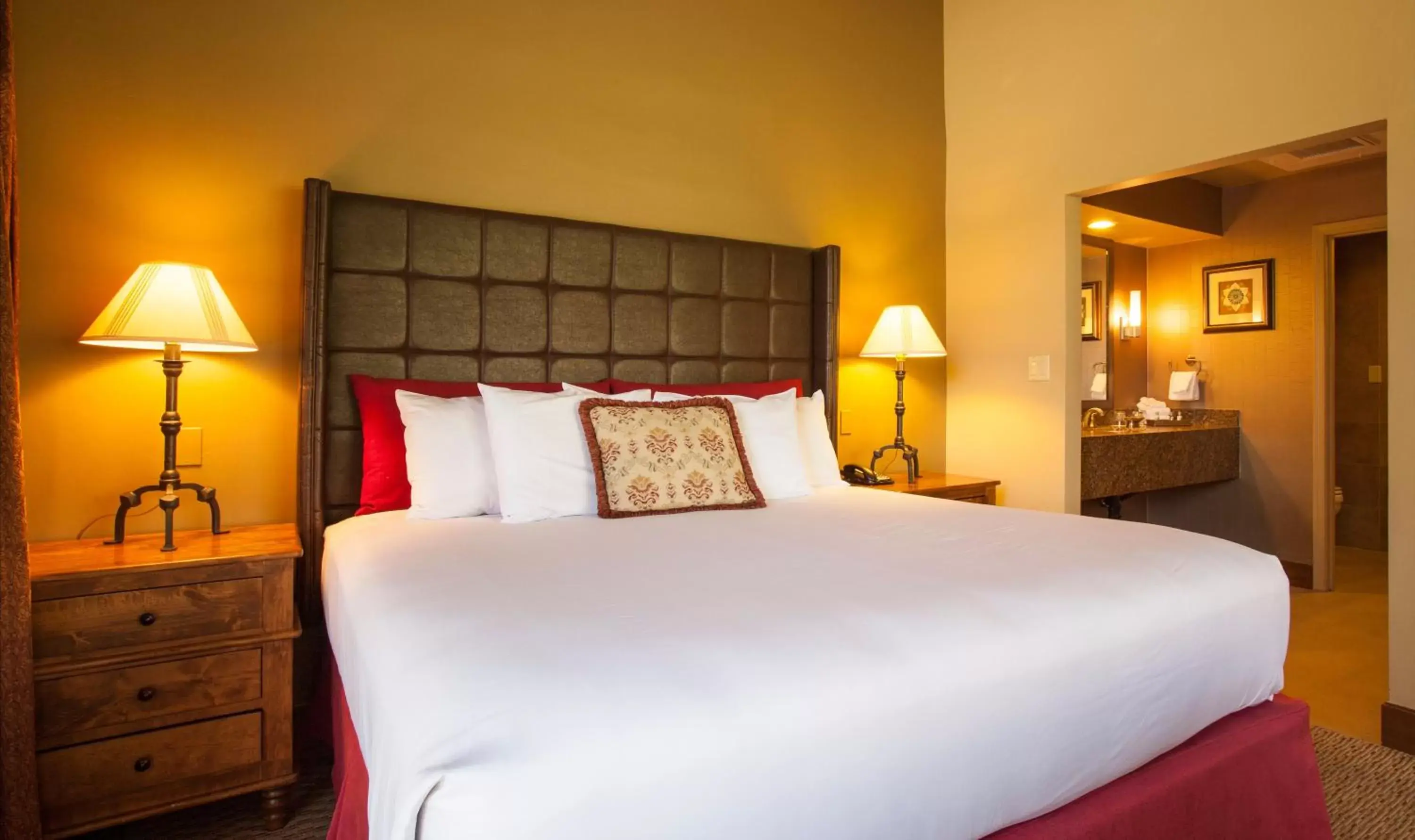 King Suite with Mountain View in Ventana Canyon Club and Lodge King Suite with Mountain View in Ventana Canyon Club and Lodge