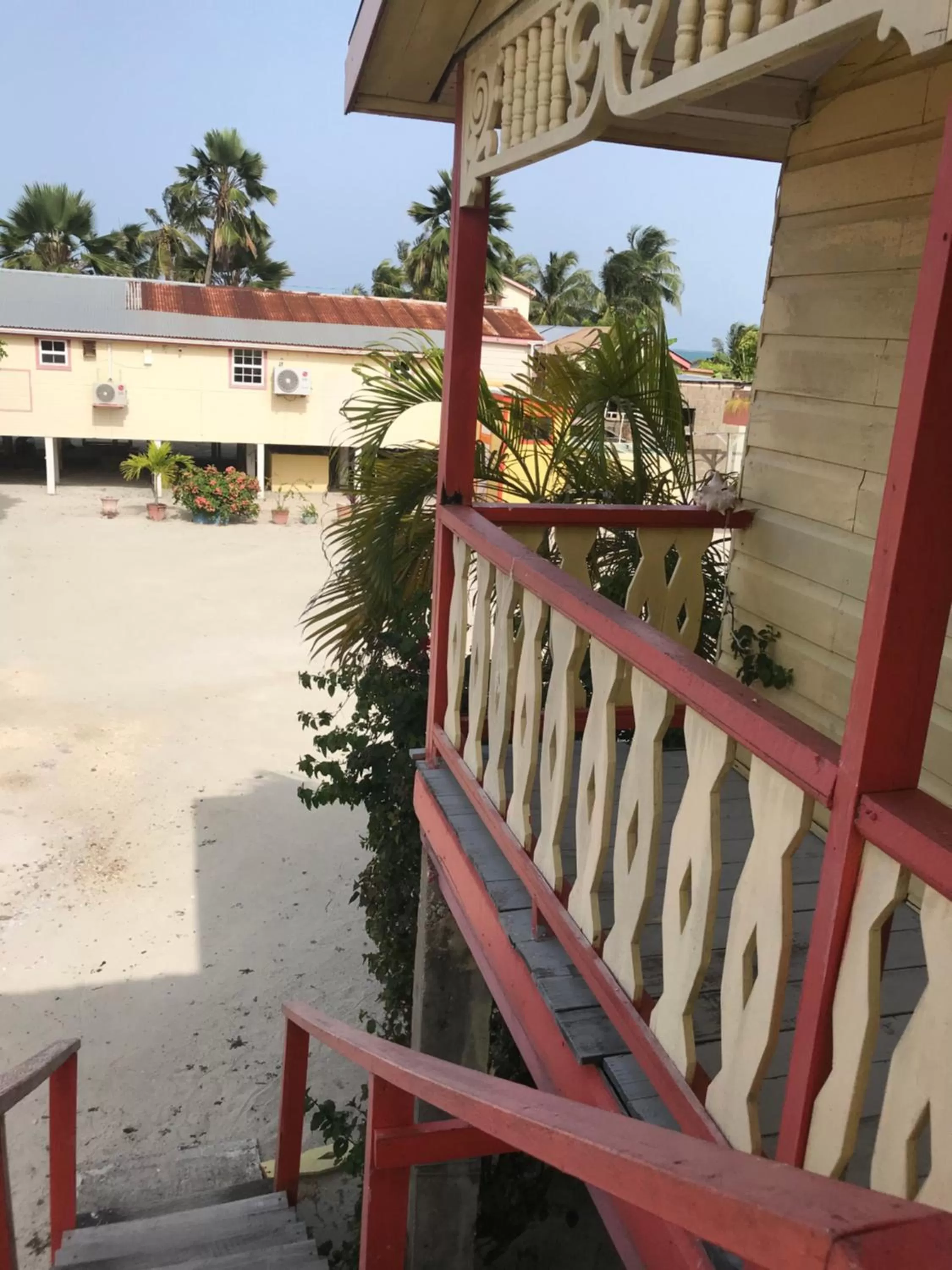 Facade/entrance in Tropical Paradise Express