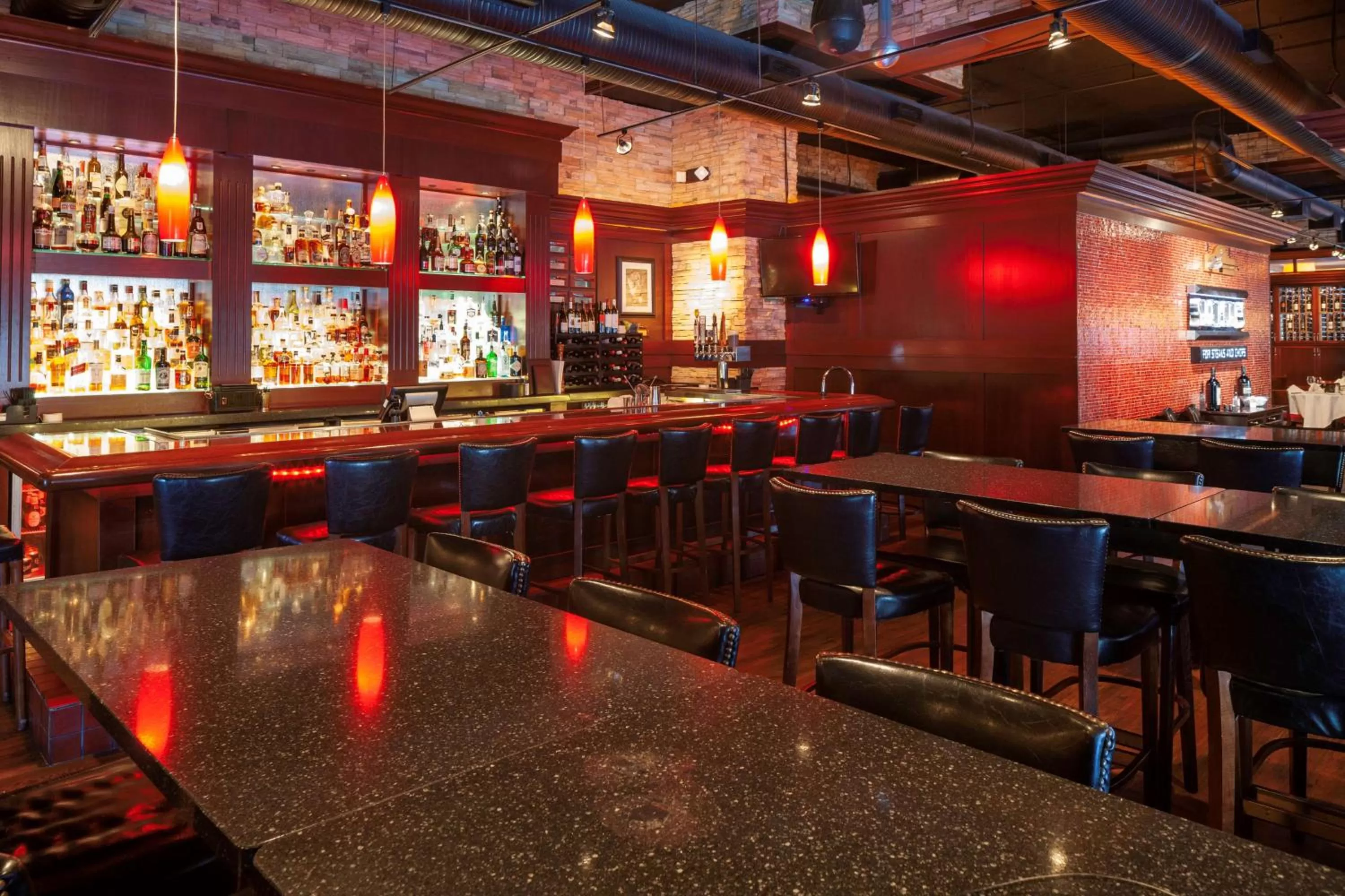 Lounge or bar in Hilton Garden Inn Omaha Downtown-Old Market Area