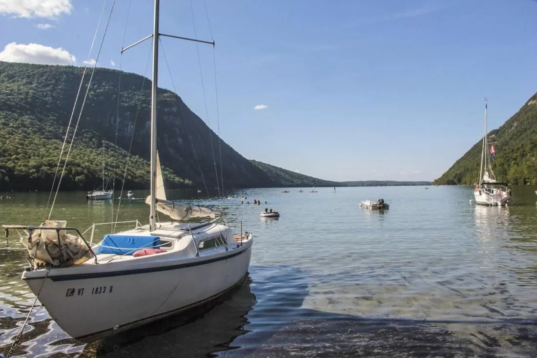 Nearby landmark in Burke Mountain Hotel
