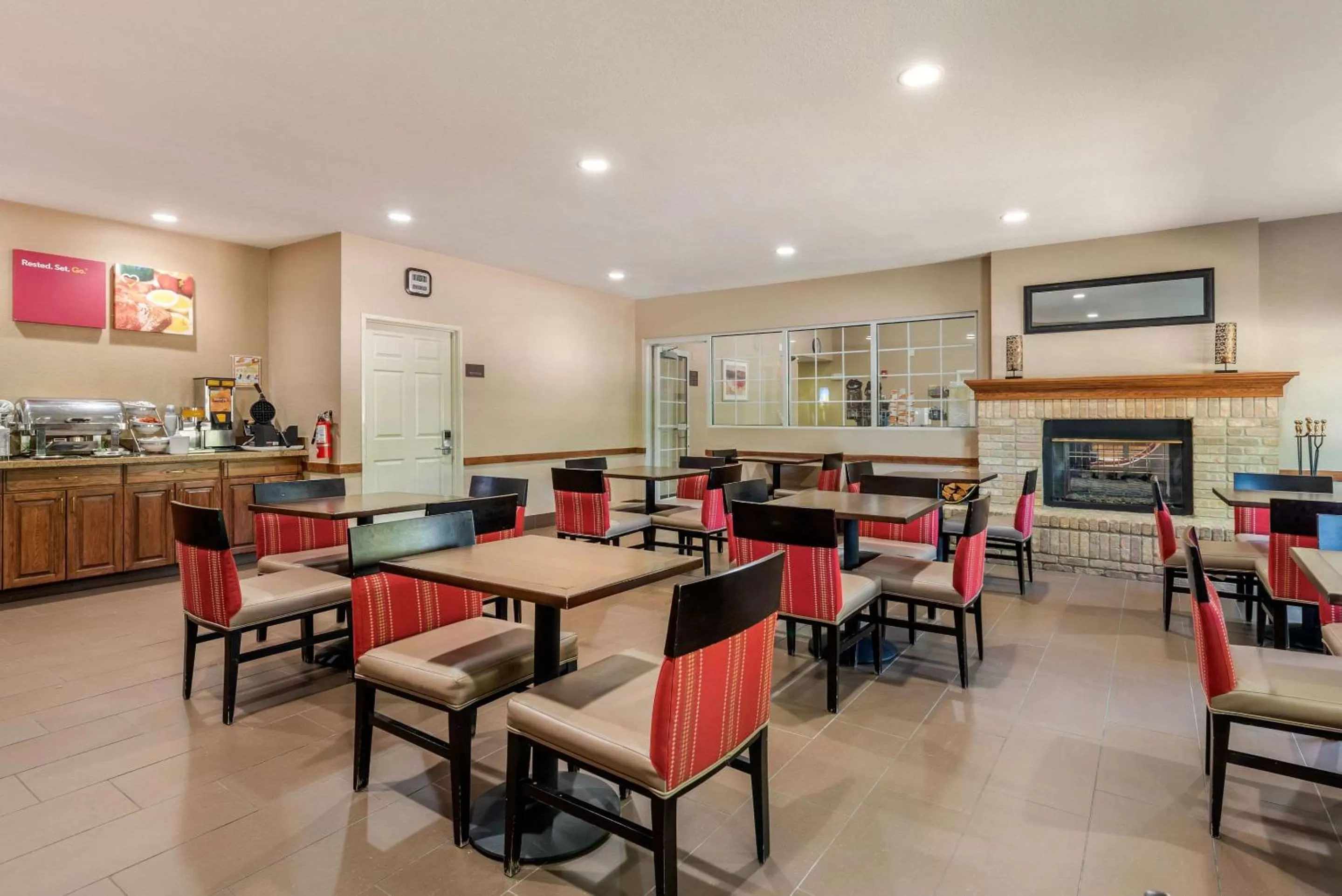 Restaurant/places to eat in Comfort Suites Fort Collins Near University