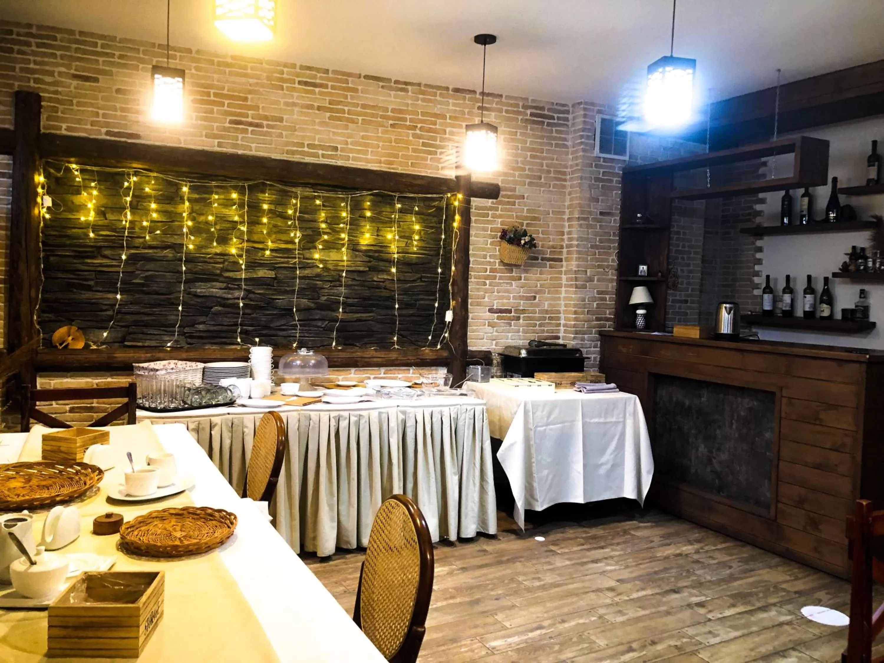 Breakfast in Hotel Dcorner