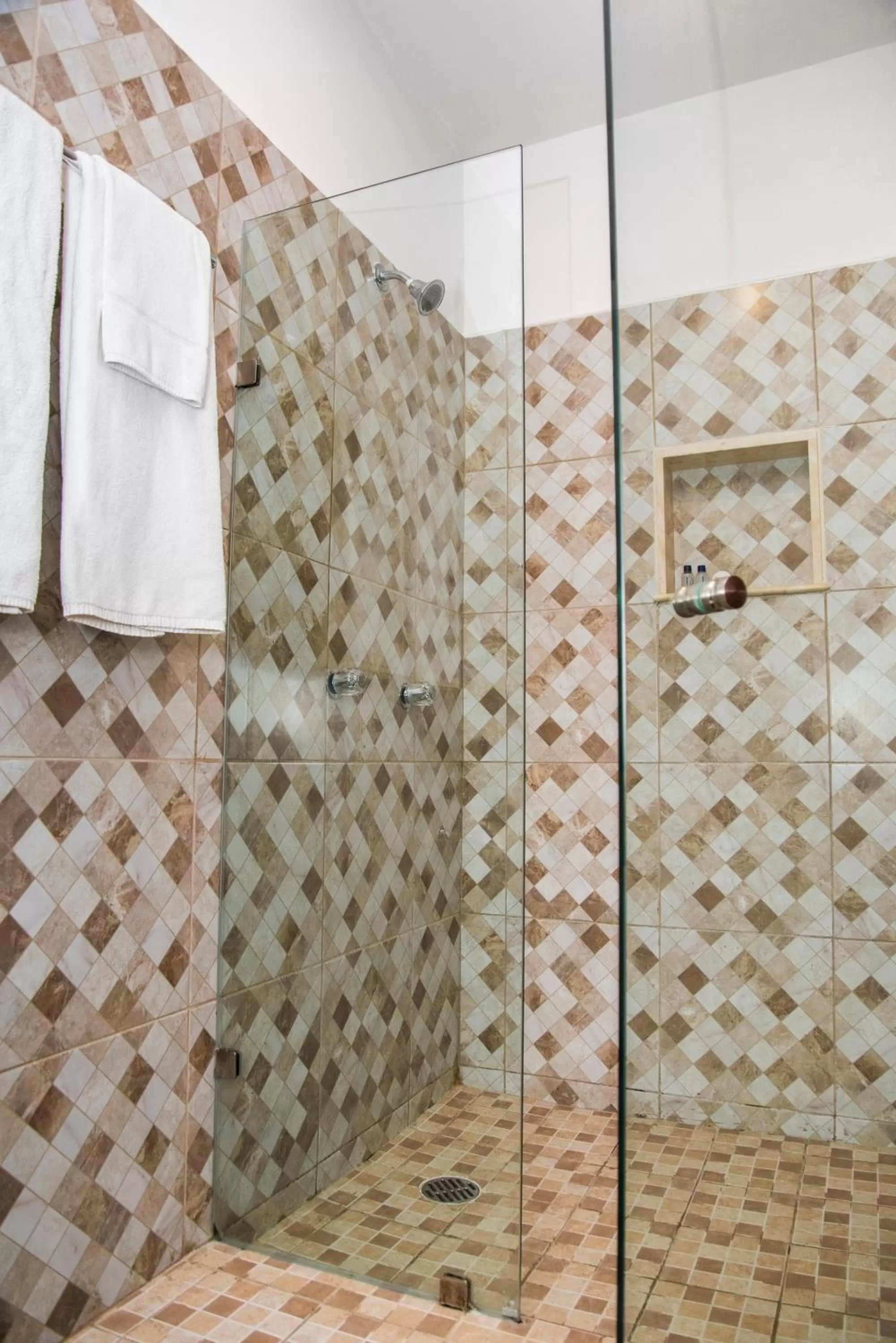 Bathroom in TecnoHotel Valladolid