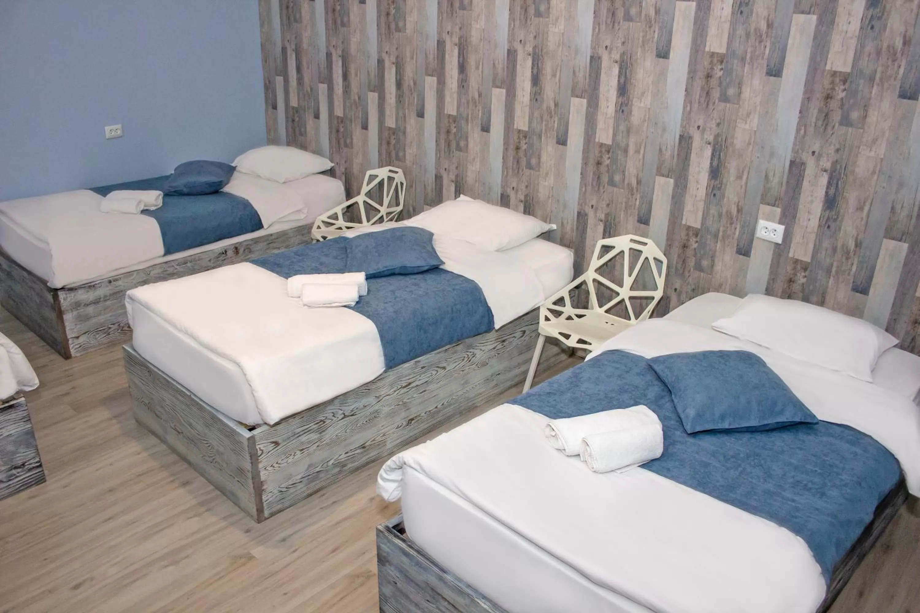 Bedroom in Check Point Hotel