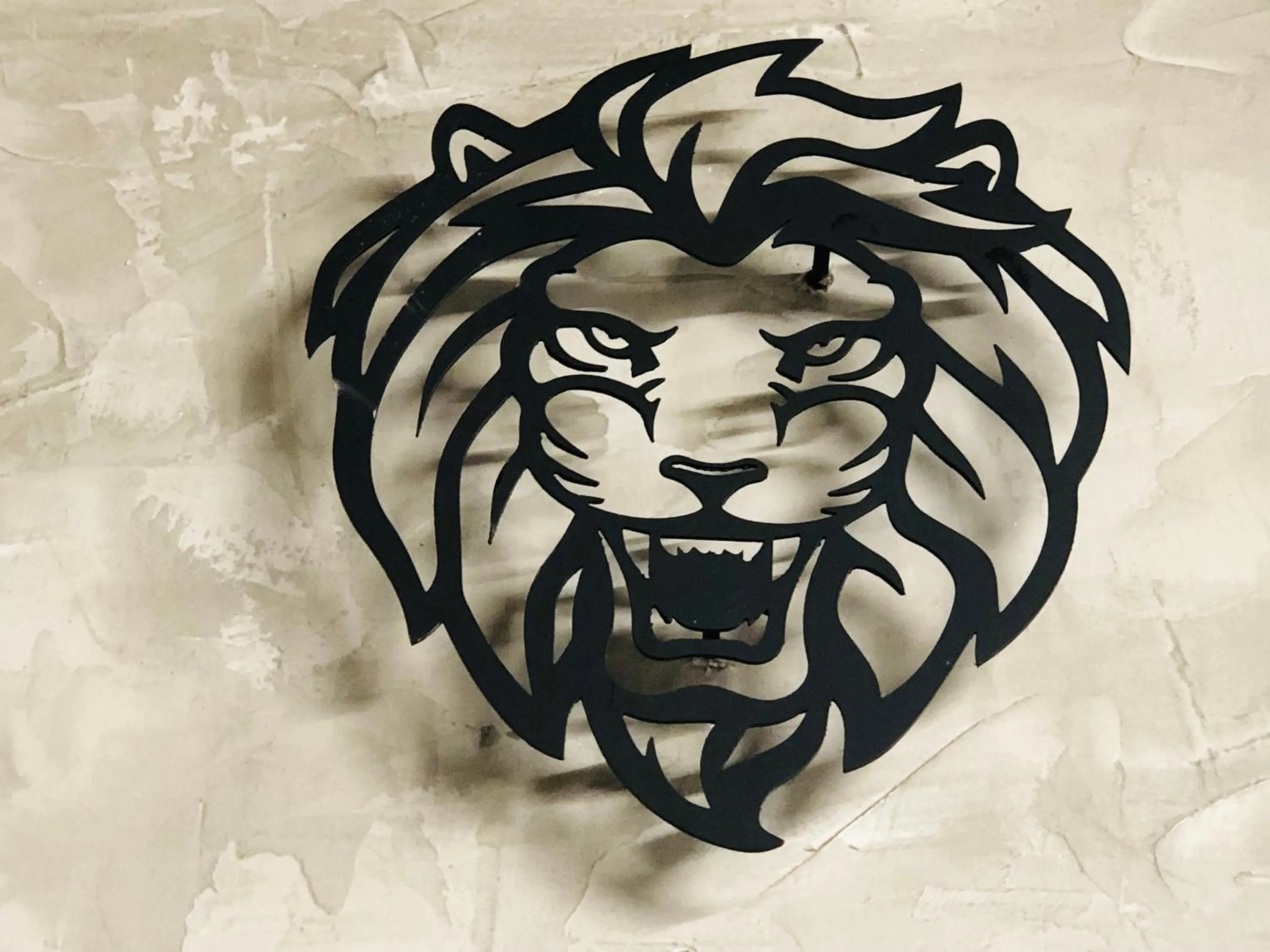 Text overlay in Baan Lung Poshtel